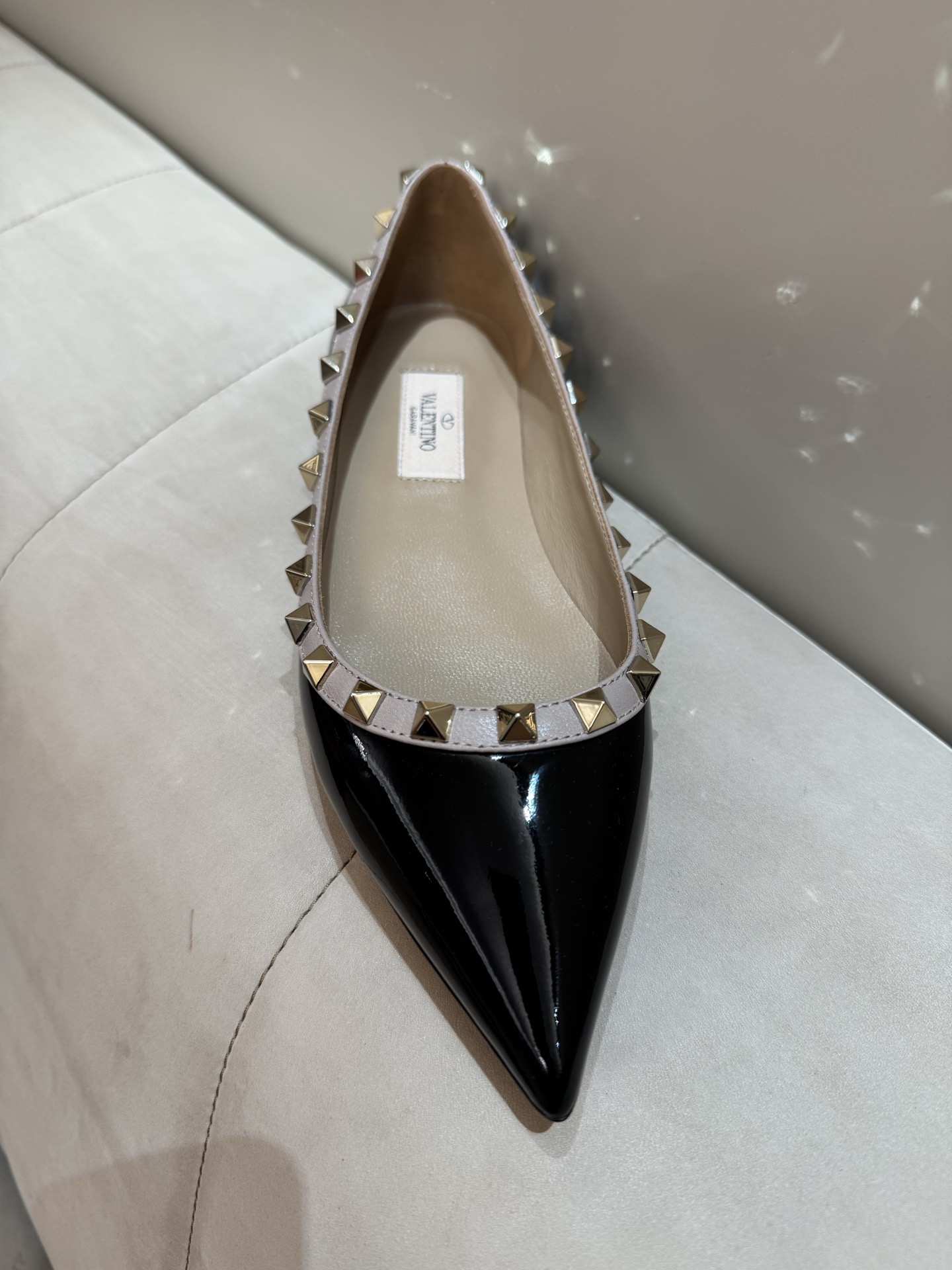 Patent Rockstud Flat - Image 4