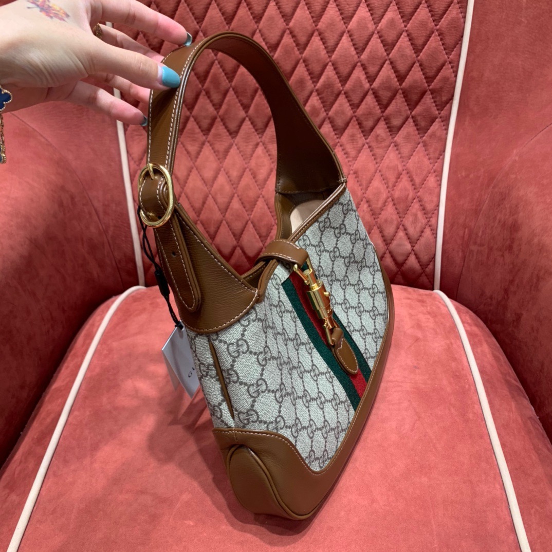  28x19x4.5cm - Image 2