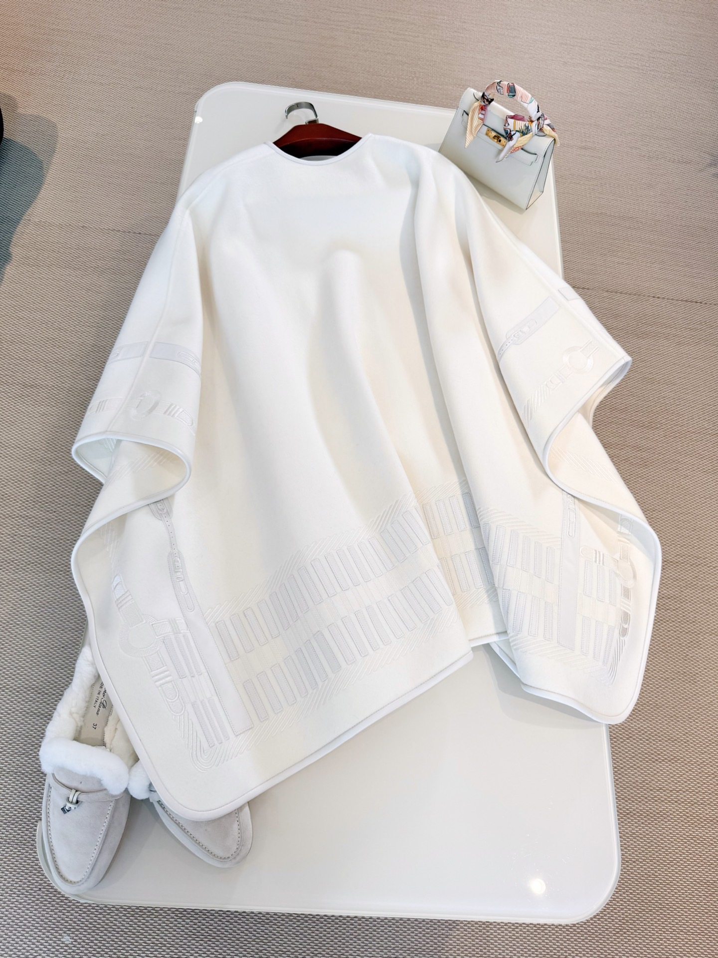 COAT - Image 8