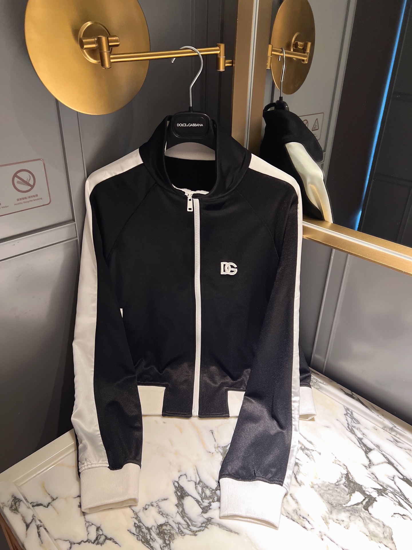JACKET  - Image 4
