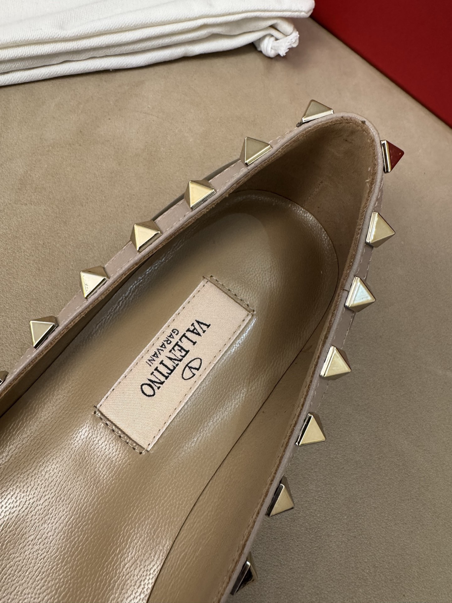 Patent Rockstud Flat - Image 6