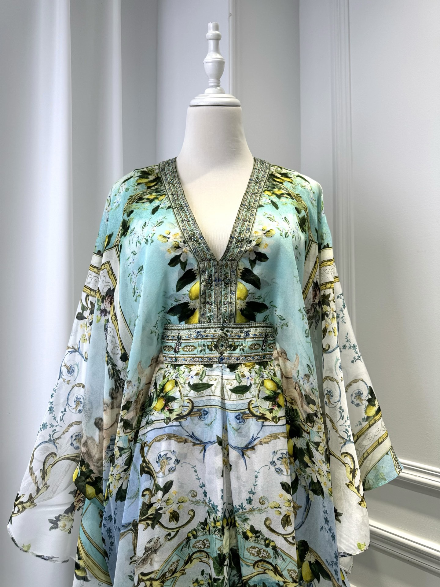 CAMILLA - Image 3