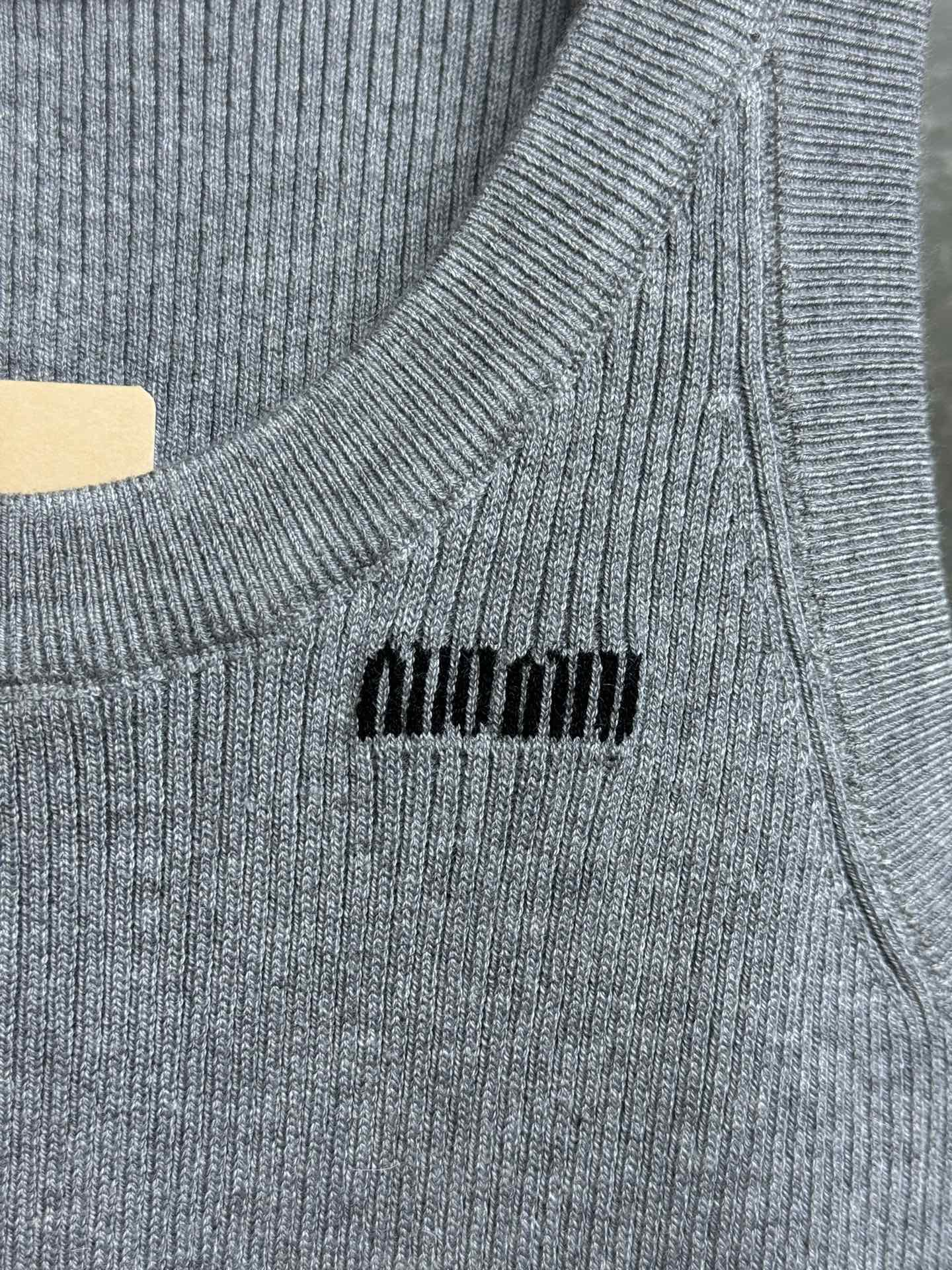 KNIT TOP - Image 4
