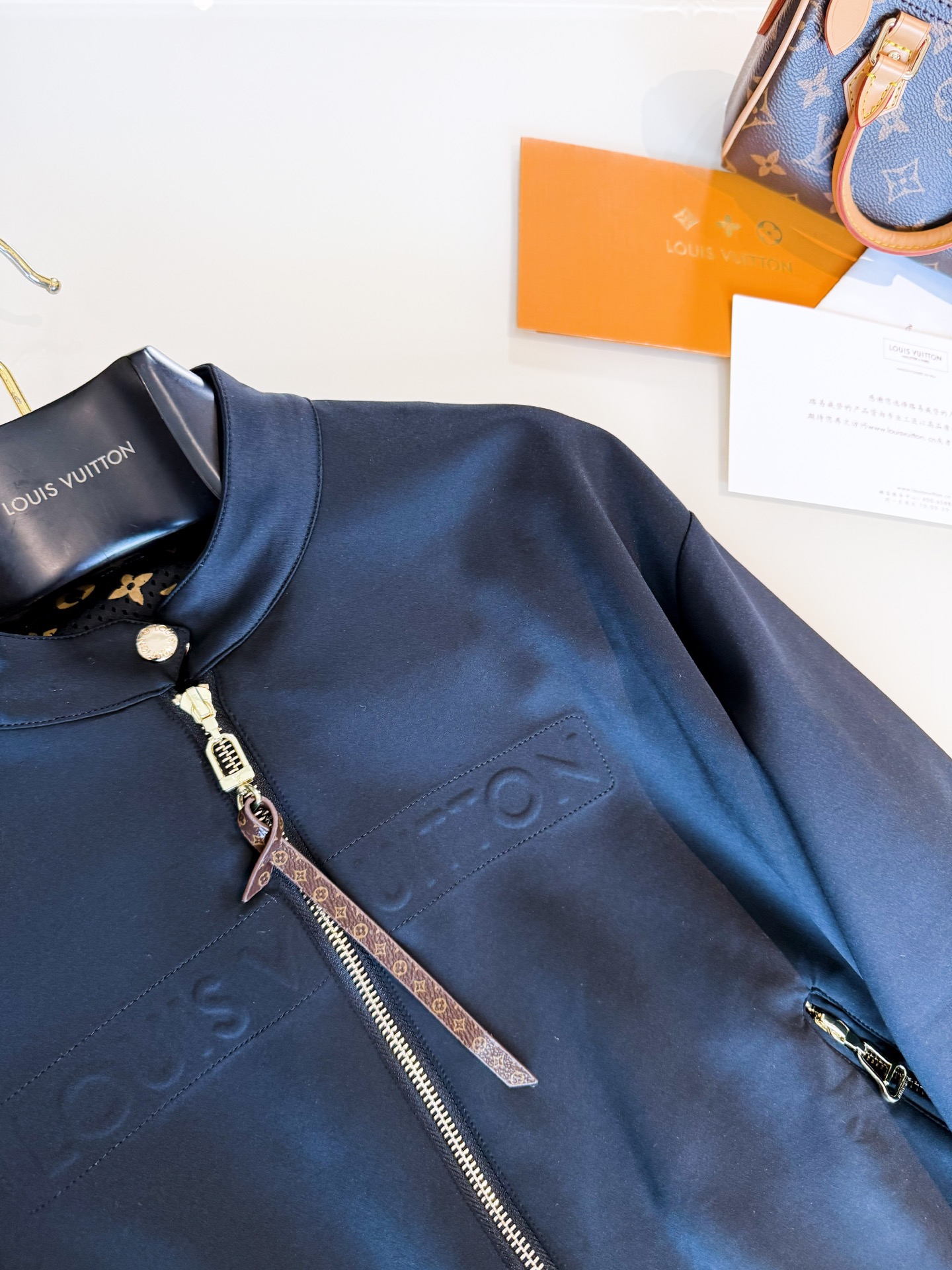 JACKET - Image 4
