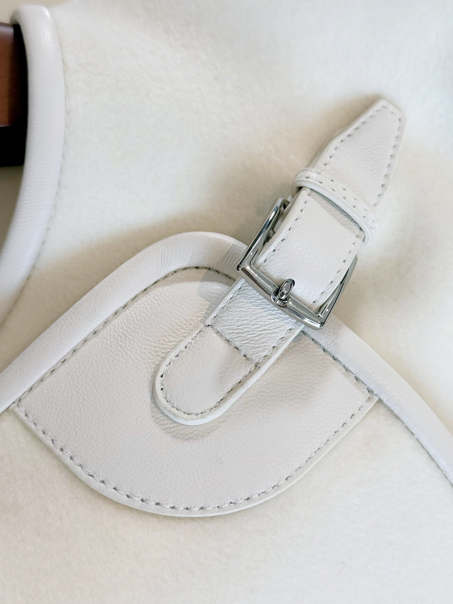 COAT - Image 4