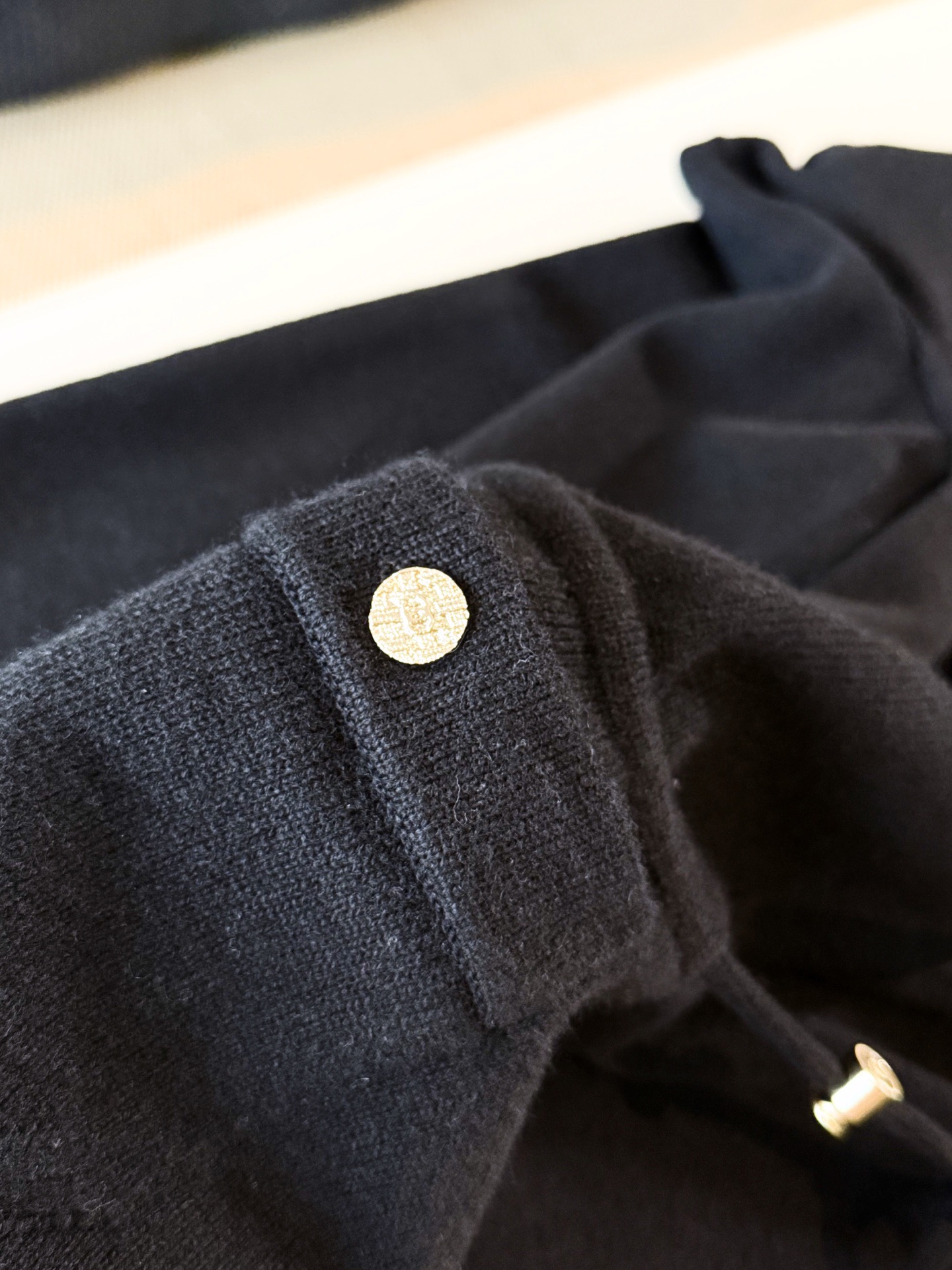 JACKET  - Image 8