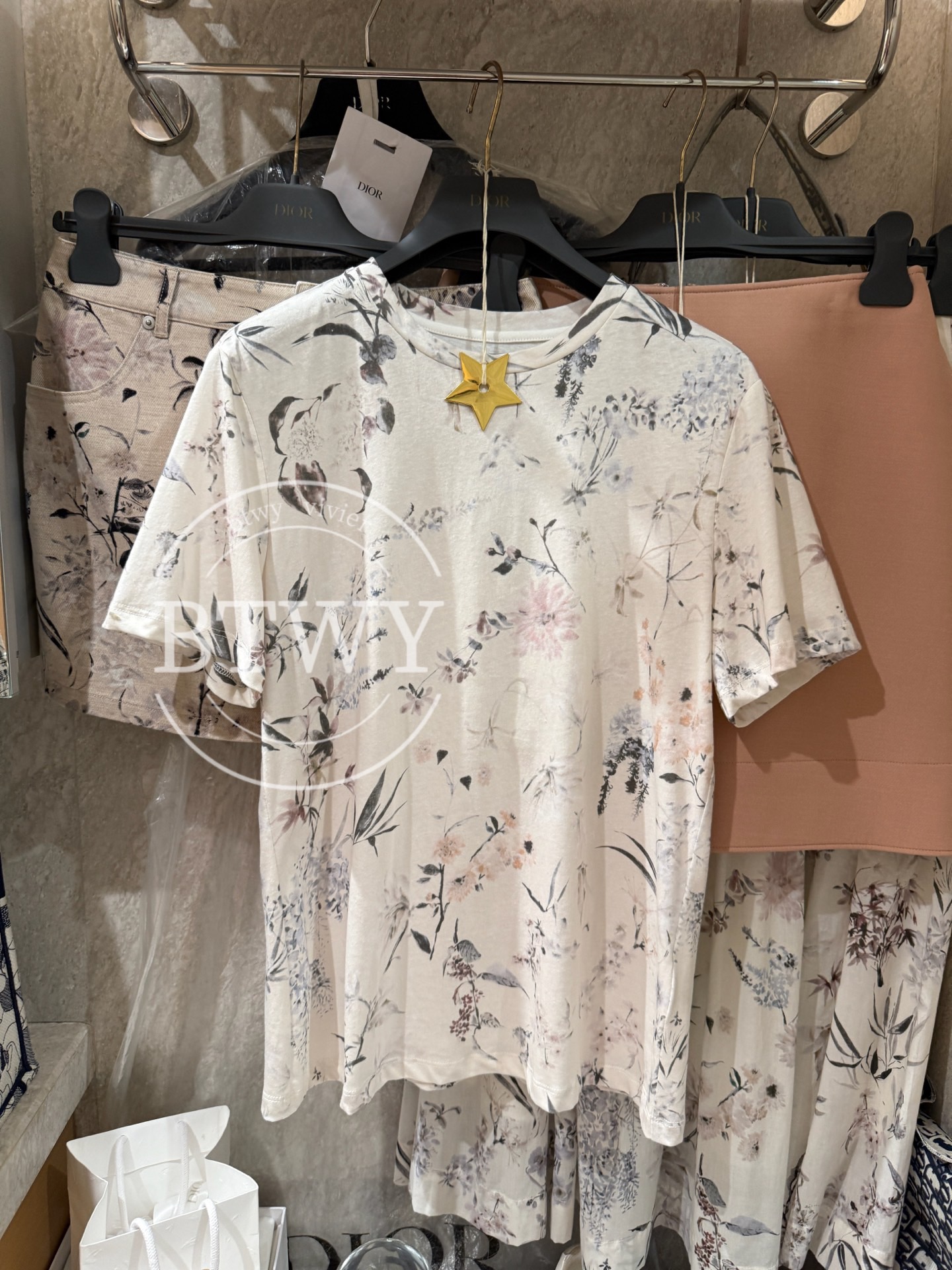 TSHIRT  - Image 2