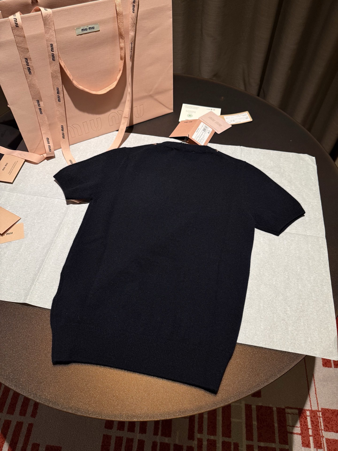 TOP - Image 7