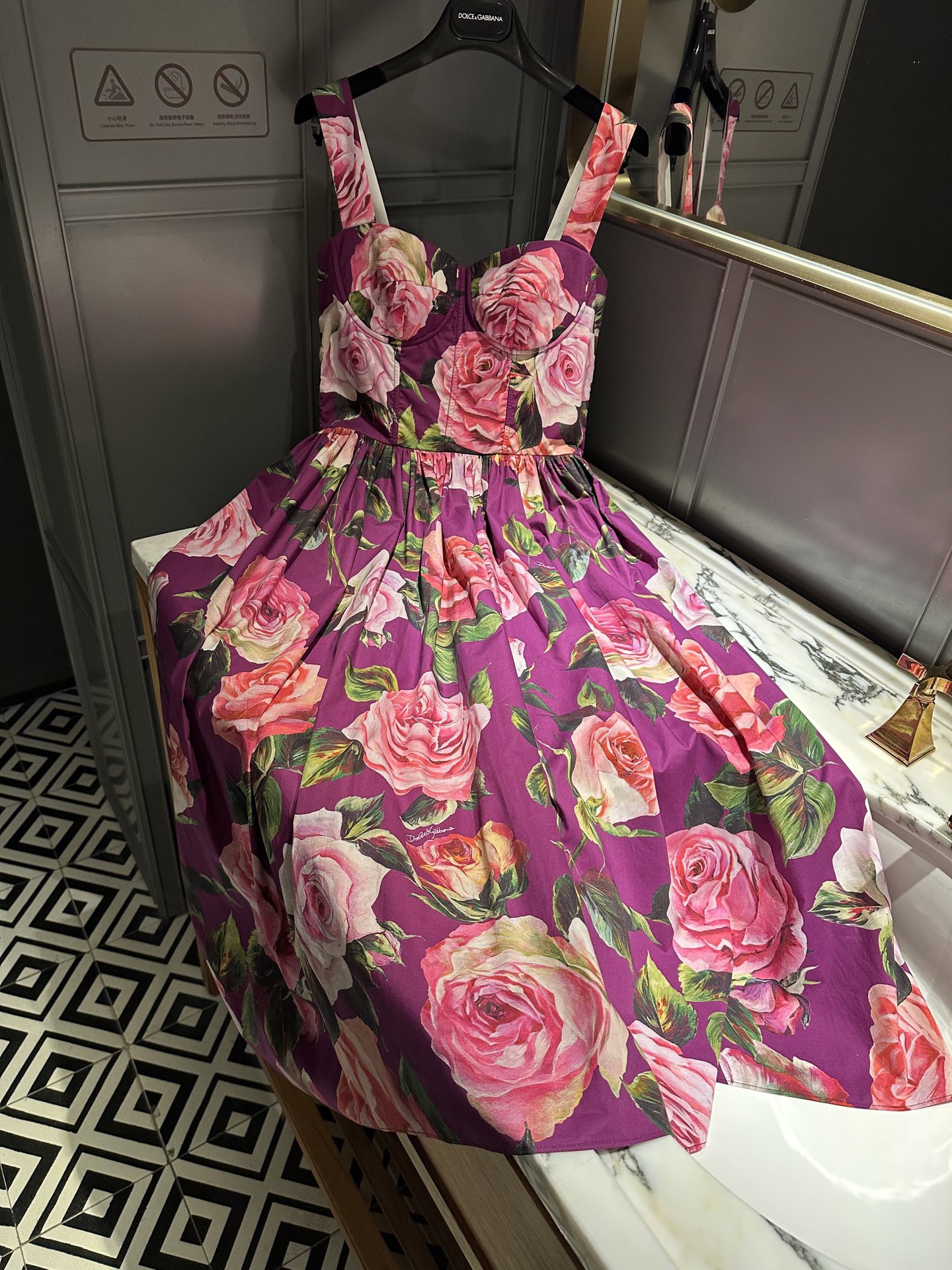 DRESS - Image 6