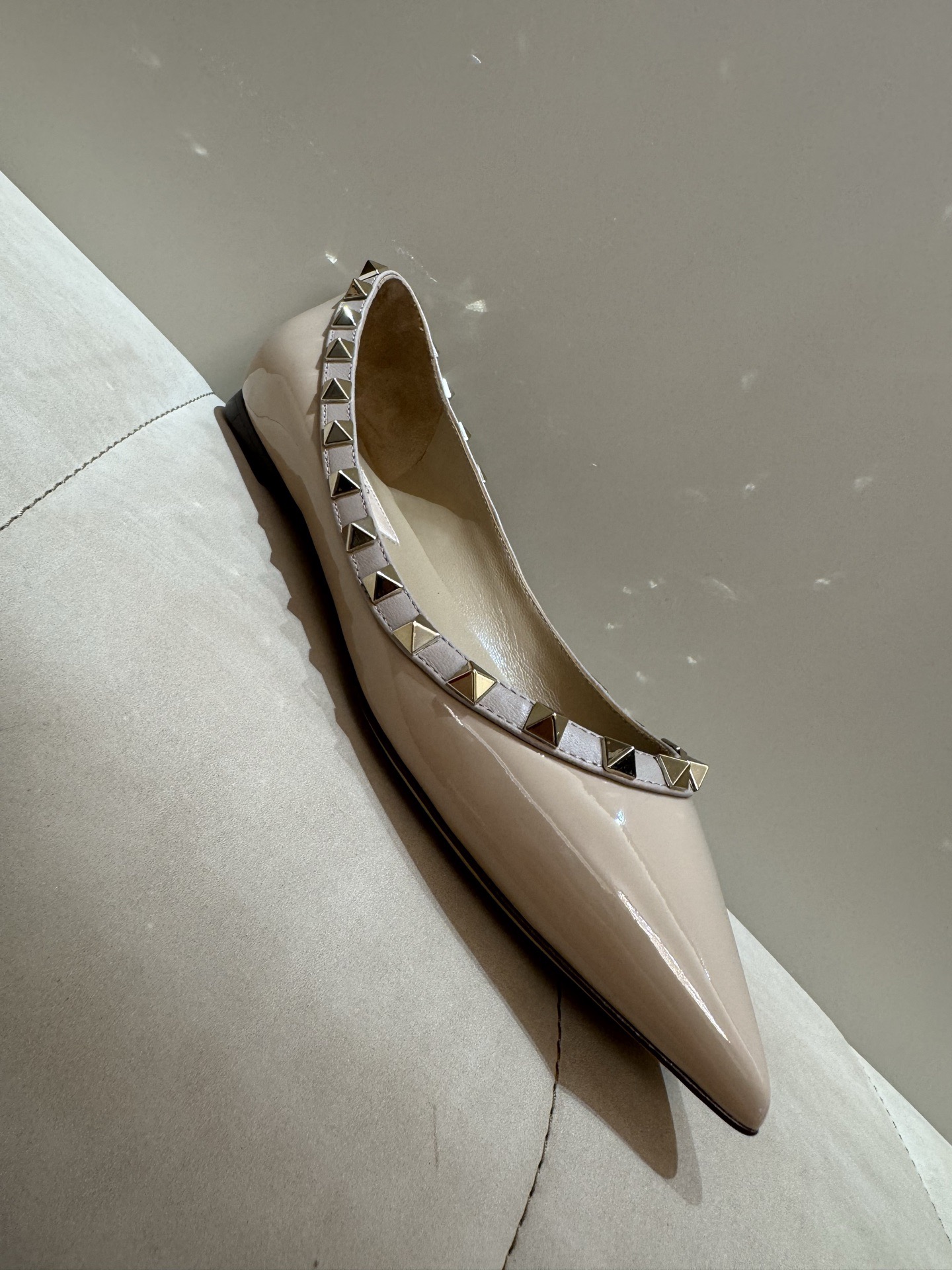 Patent Rockstud Flat - Image 4