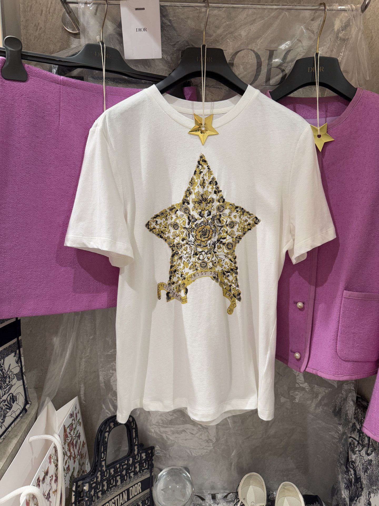 TSHIRT