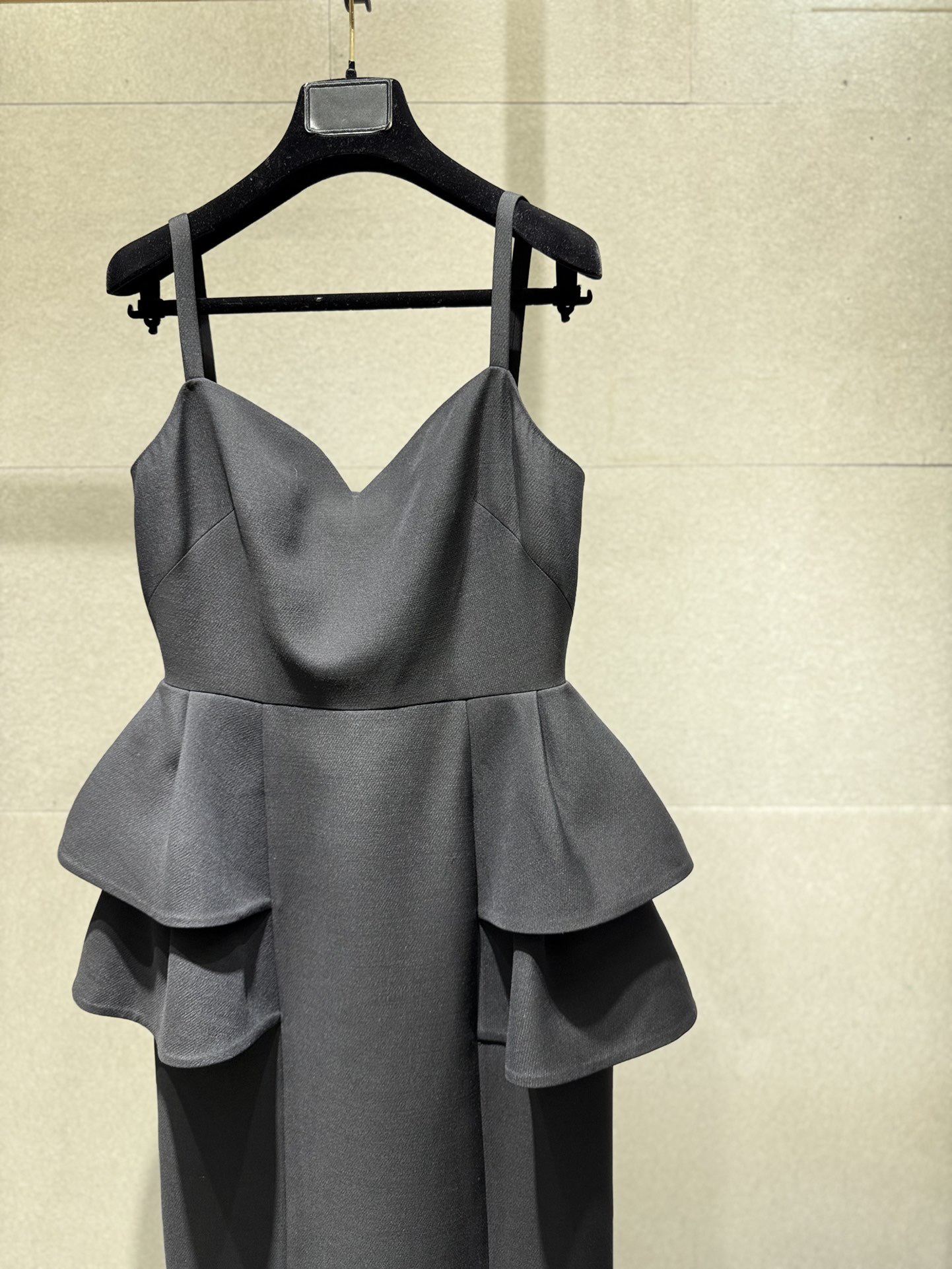 DRESS - Image 2
