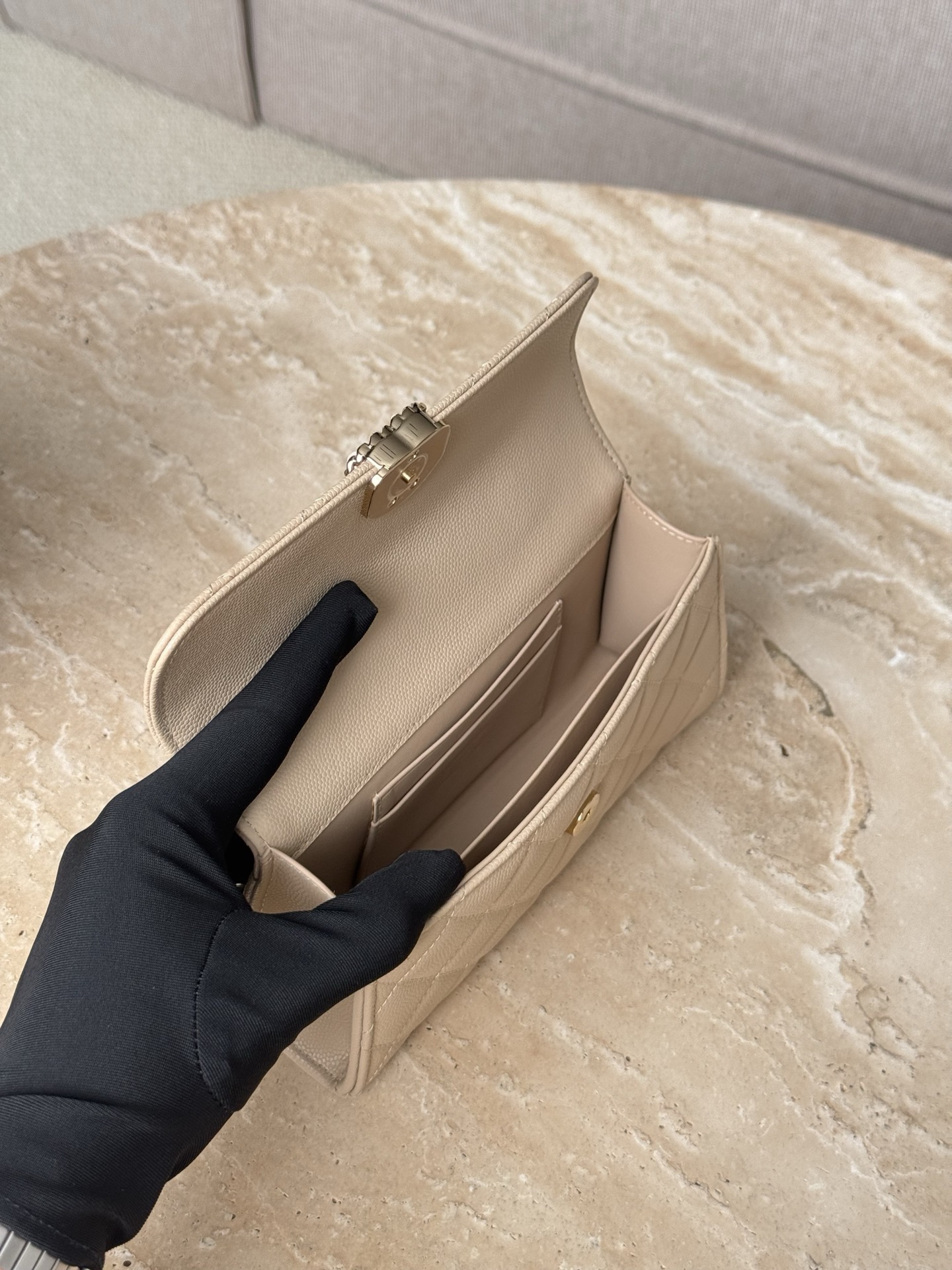 18x10x4.5cm - Image 2