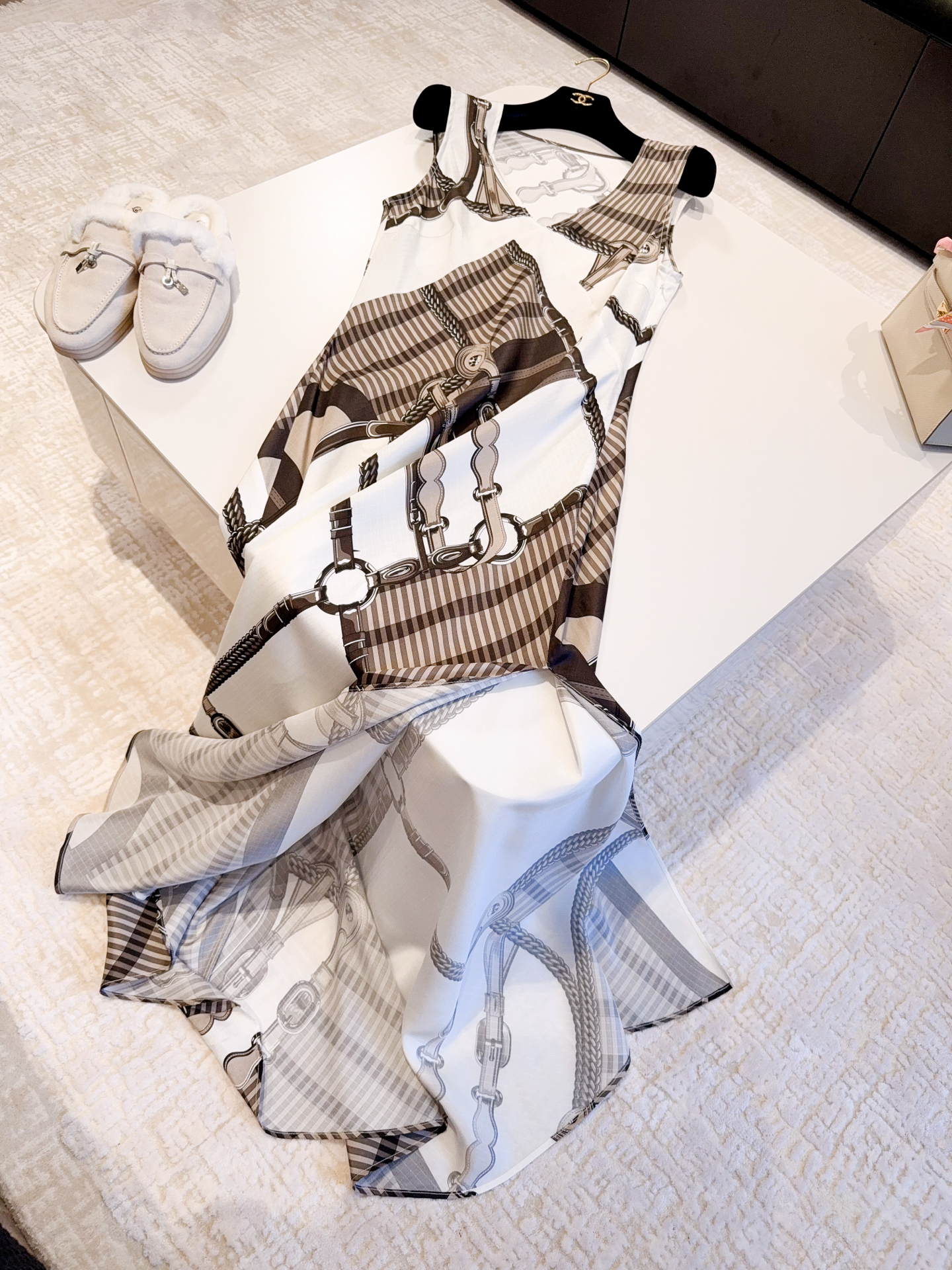 DRESS - Image 4