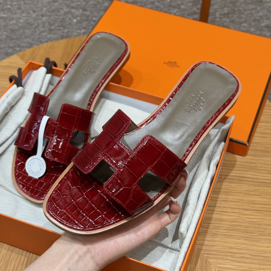 Oran Sandal
