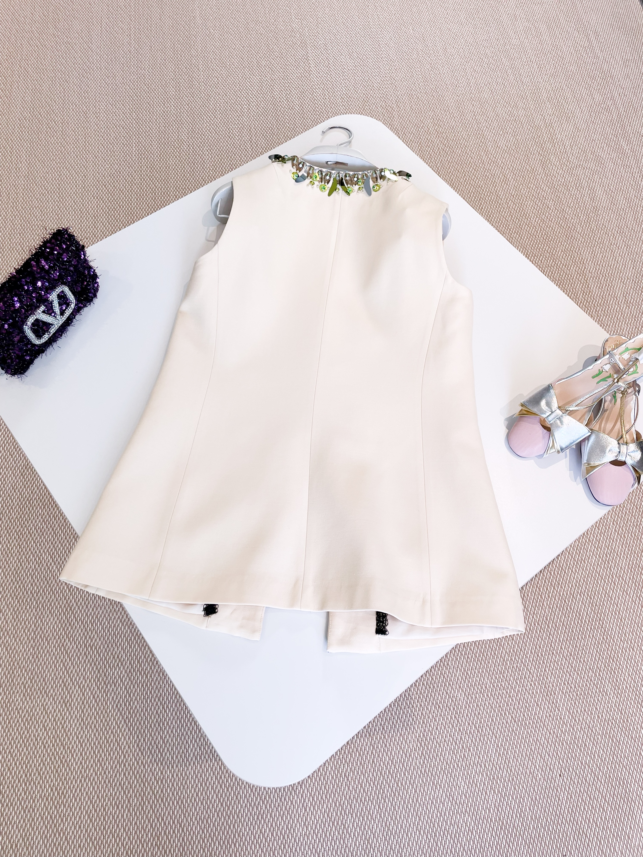 DRESS - Image 8