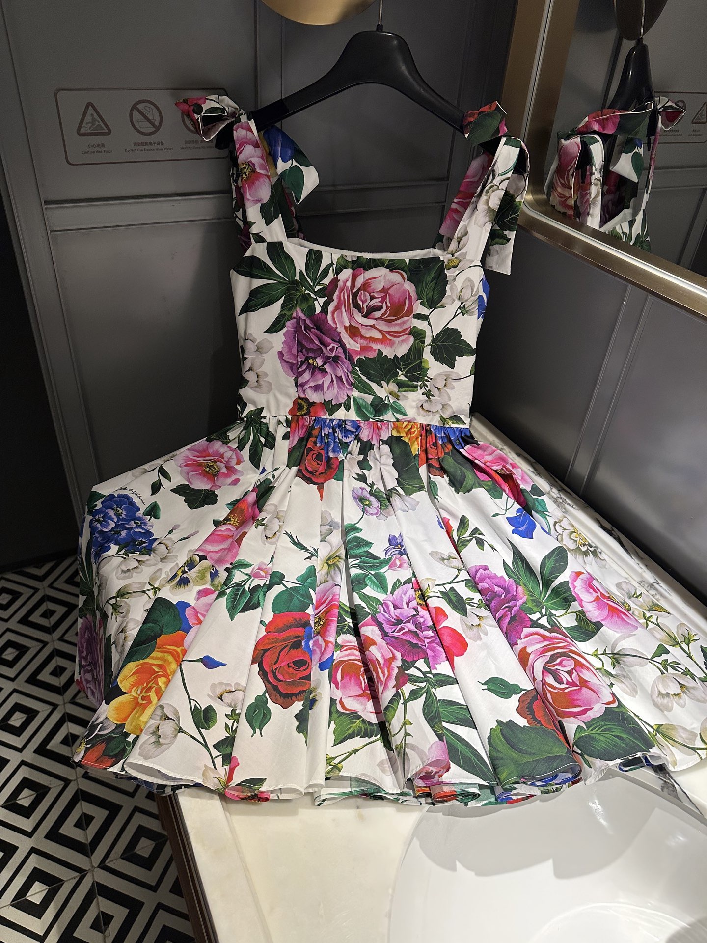 DRESS - Image 6