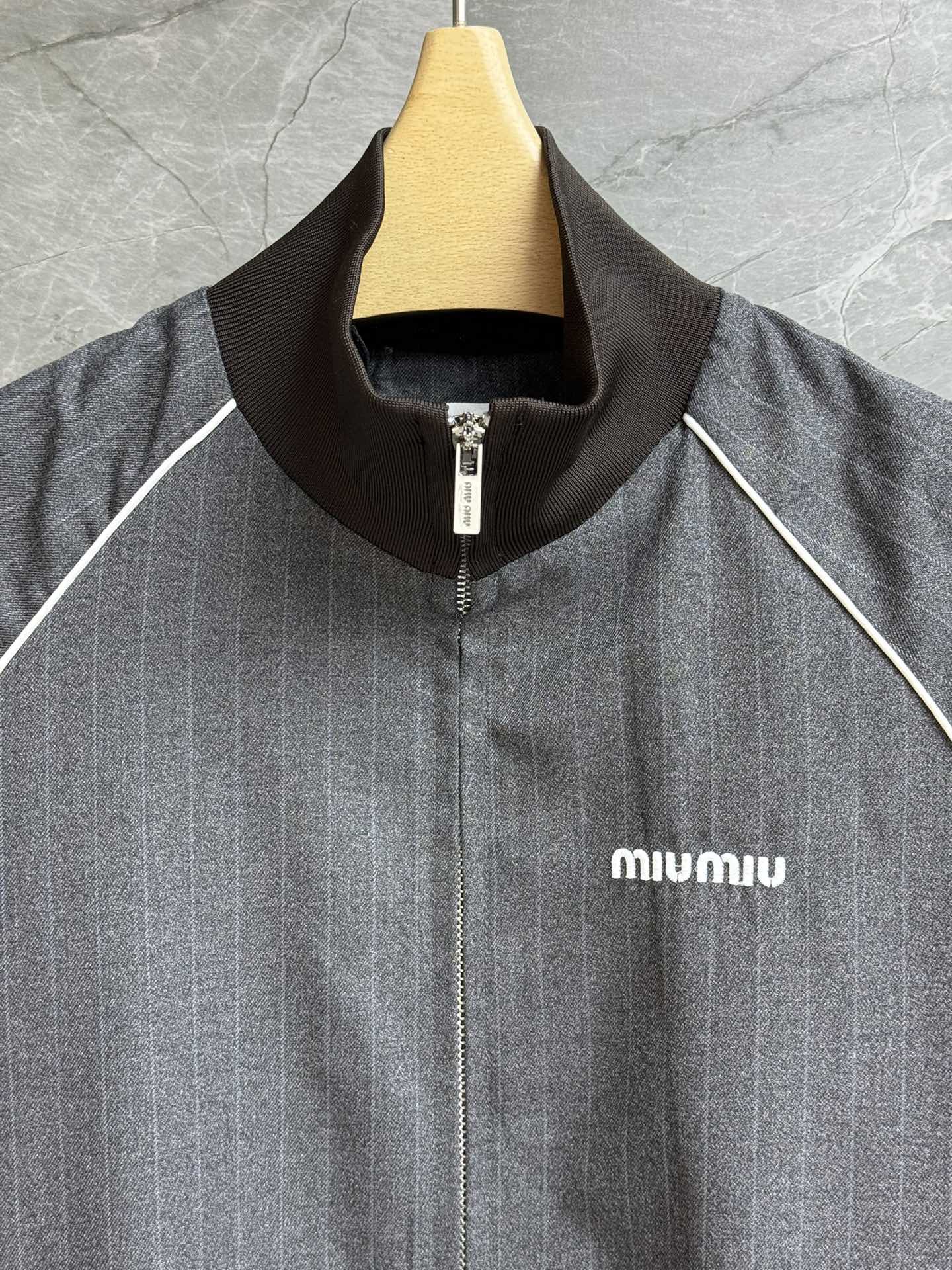 JACKET  - Image 2