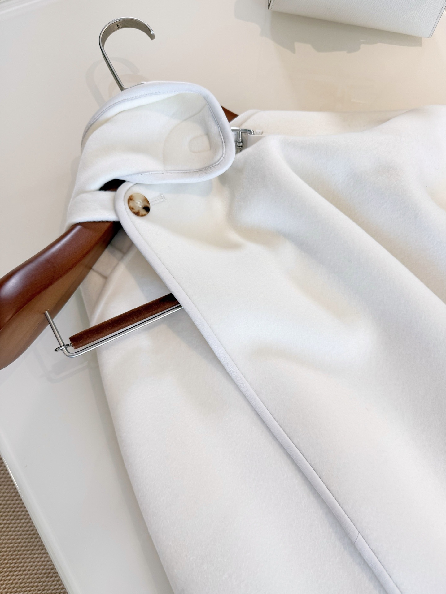 COAT - Image 5