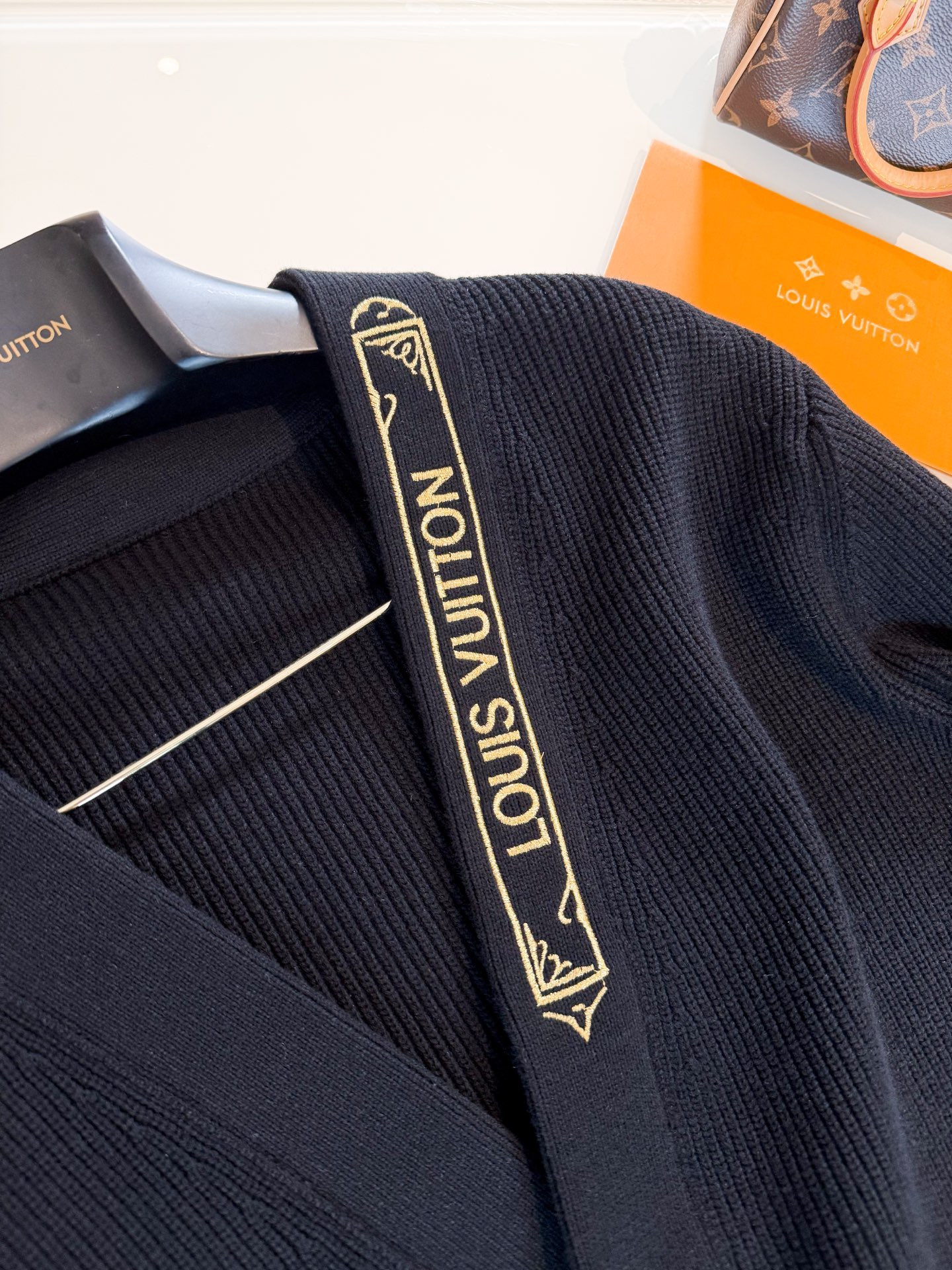 JACKET  - Image 4