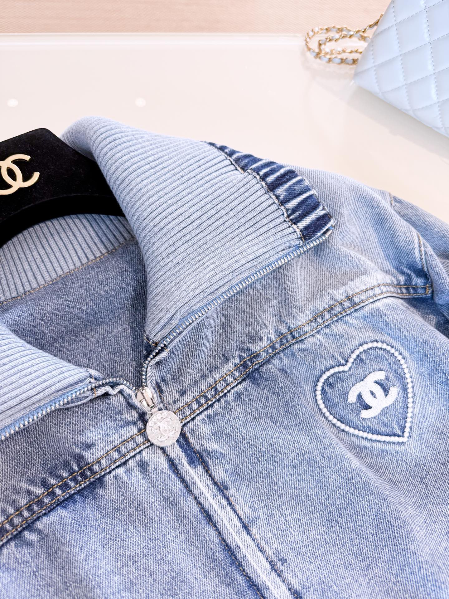 JACKET  - Image 4
