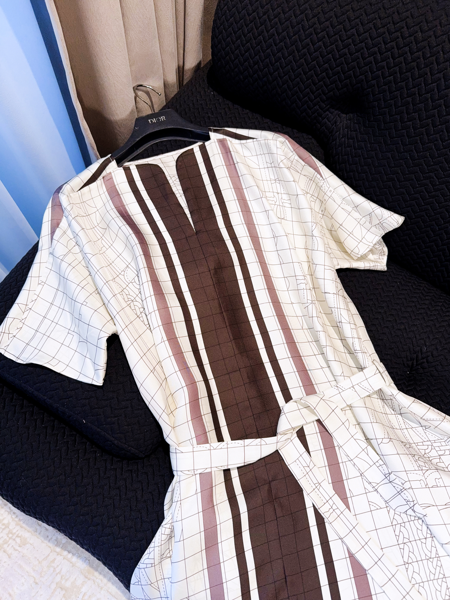 DRESS - Image 2