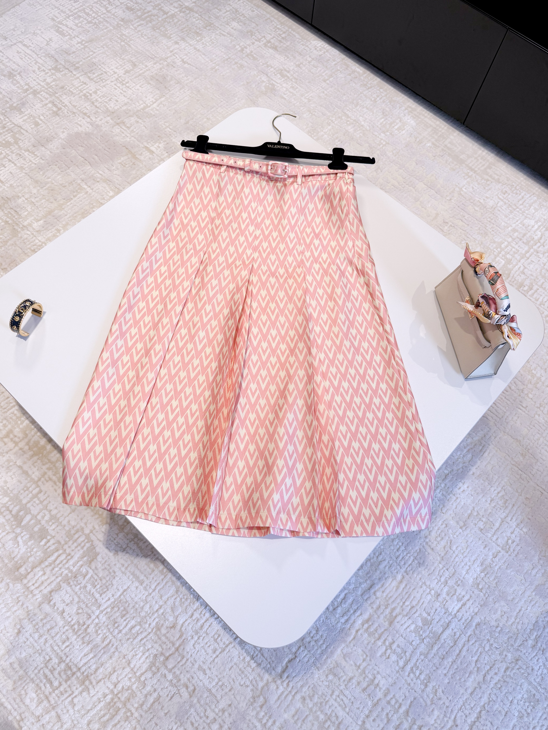 SKIRT 