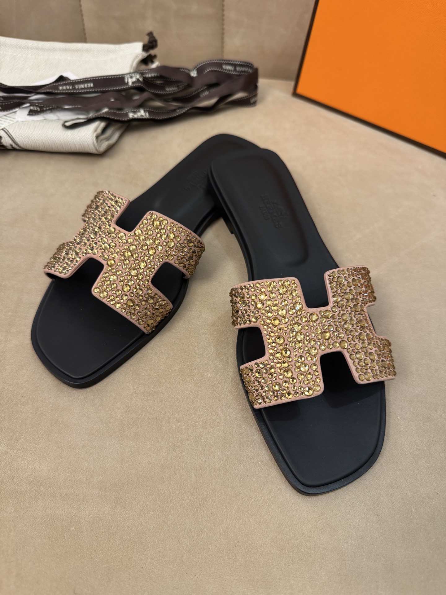 Oran Sandal