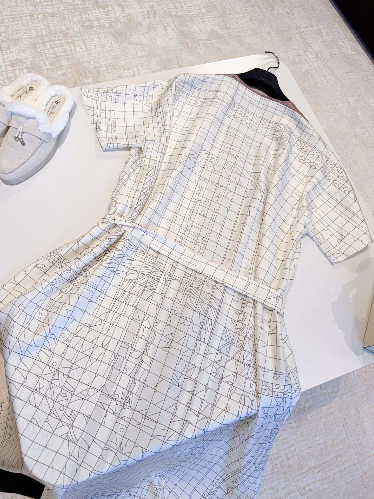 DRESS - Image 8