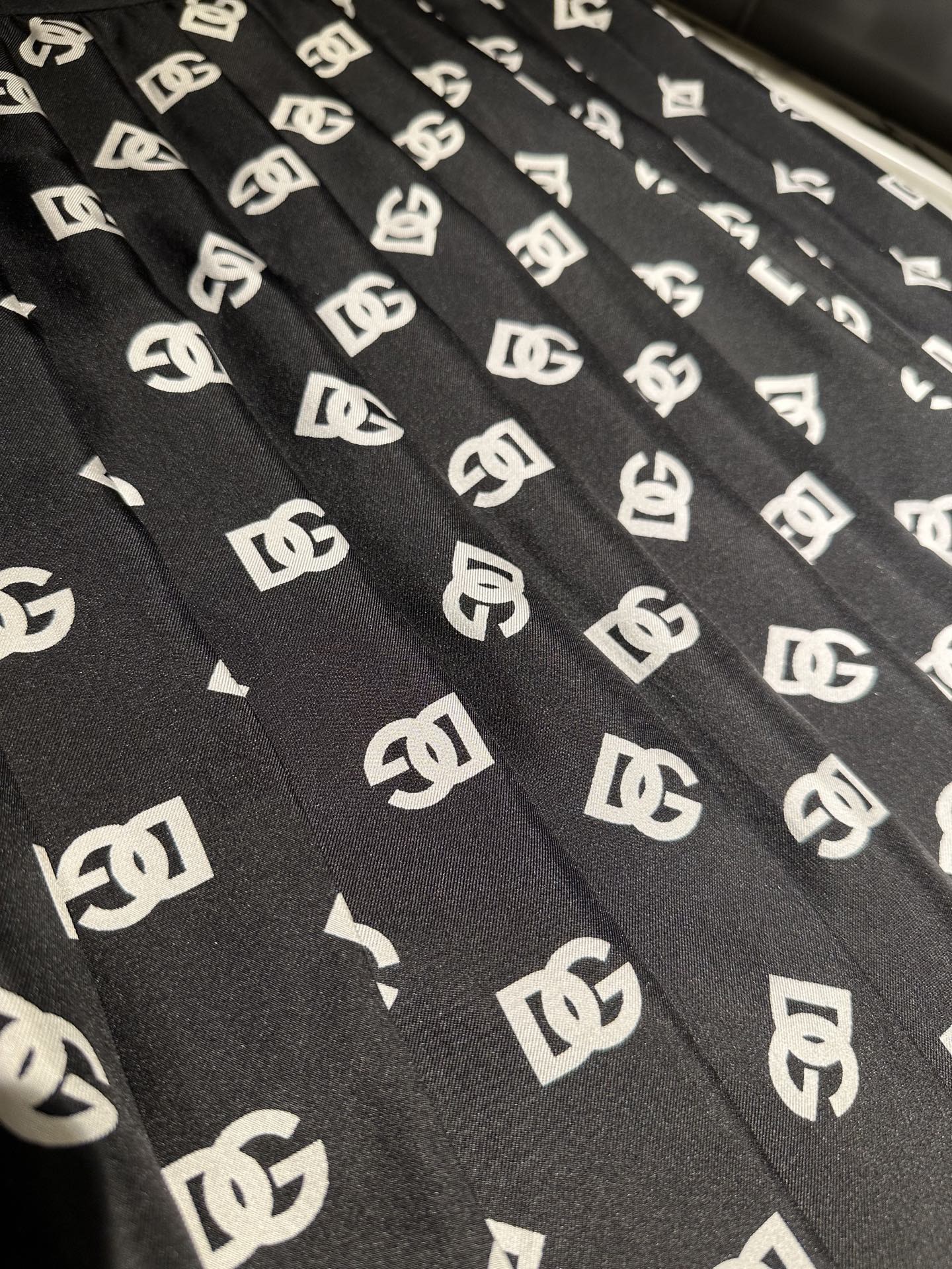 SKIRT - Image 9