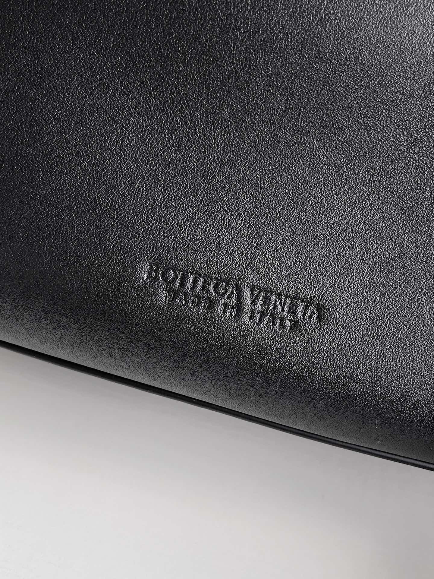 Andiamo Bag - Image 17