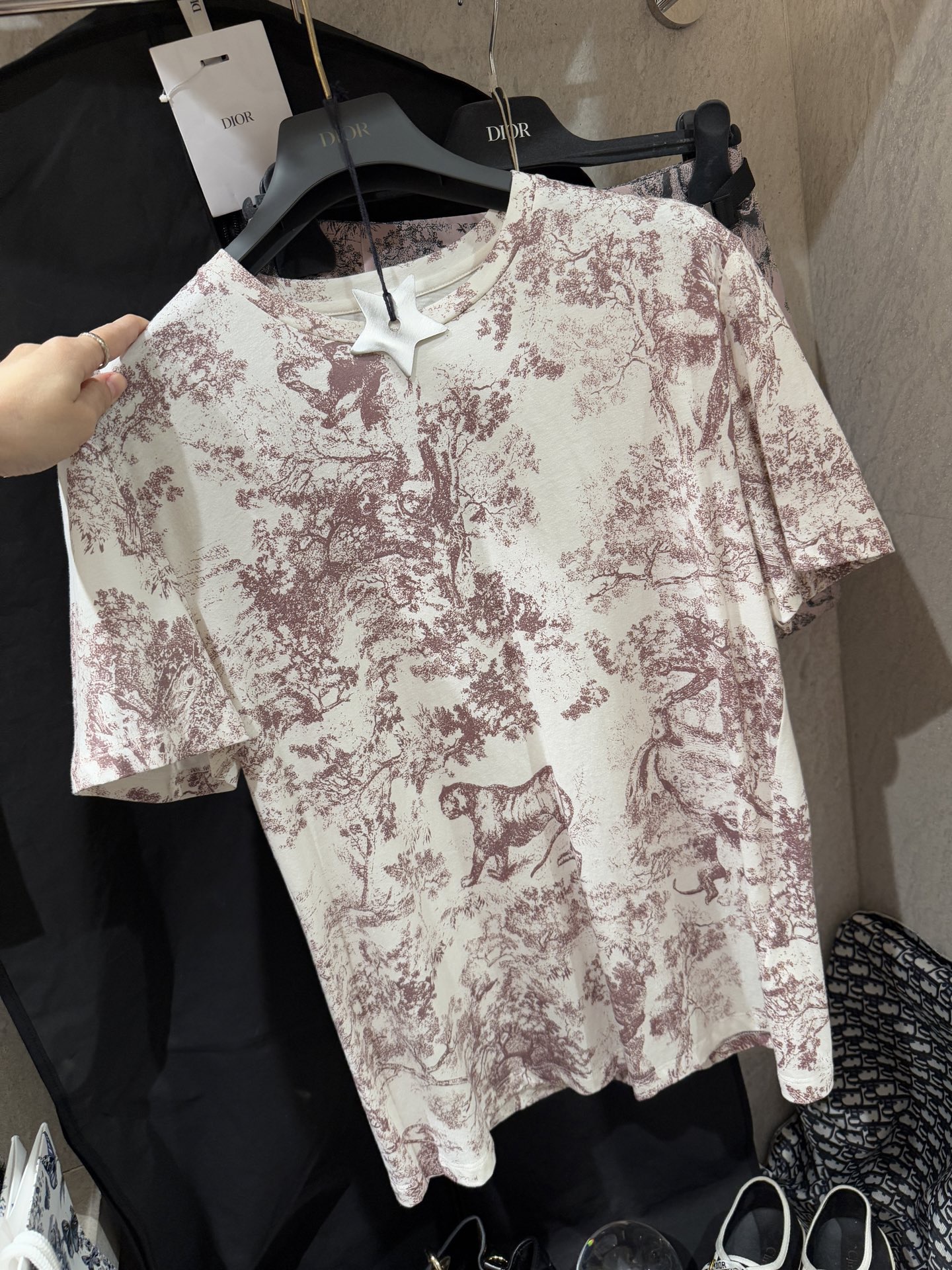 TSHIRT  - Image 2