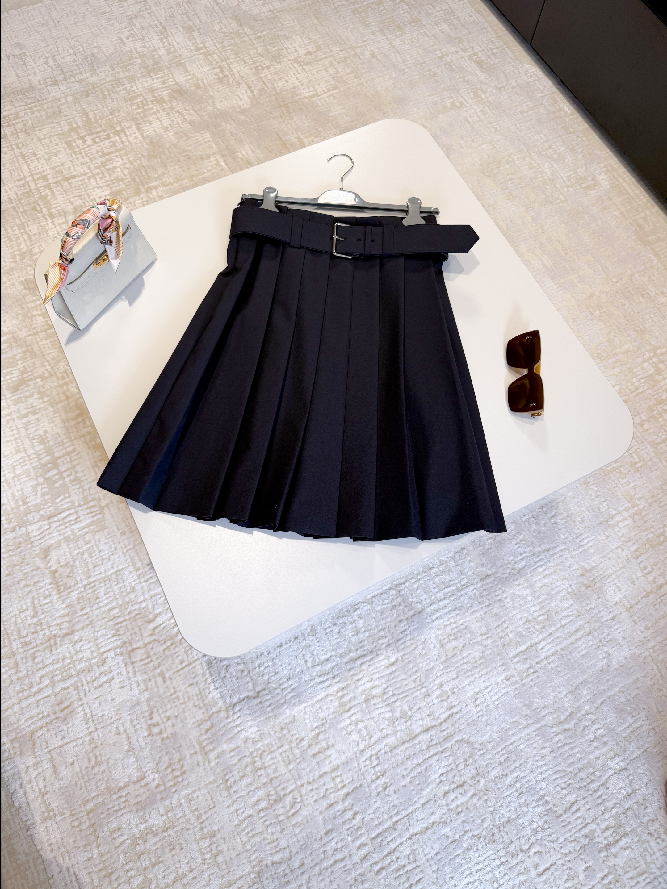SKIRT 