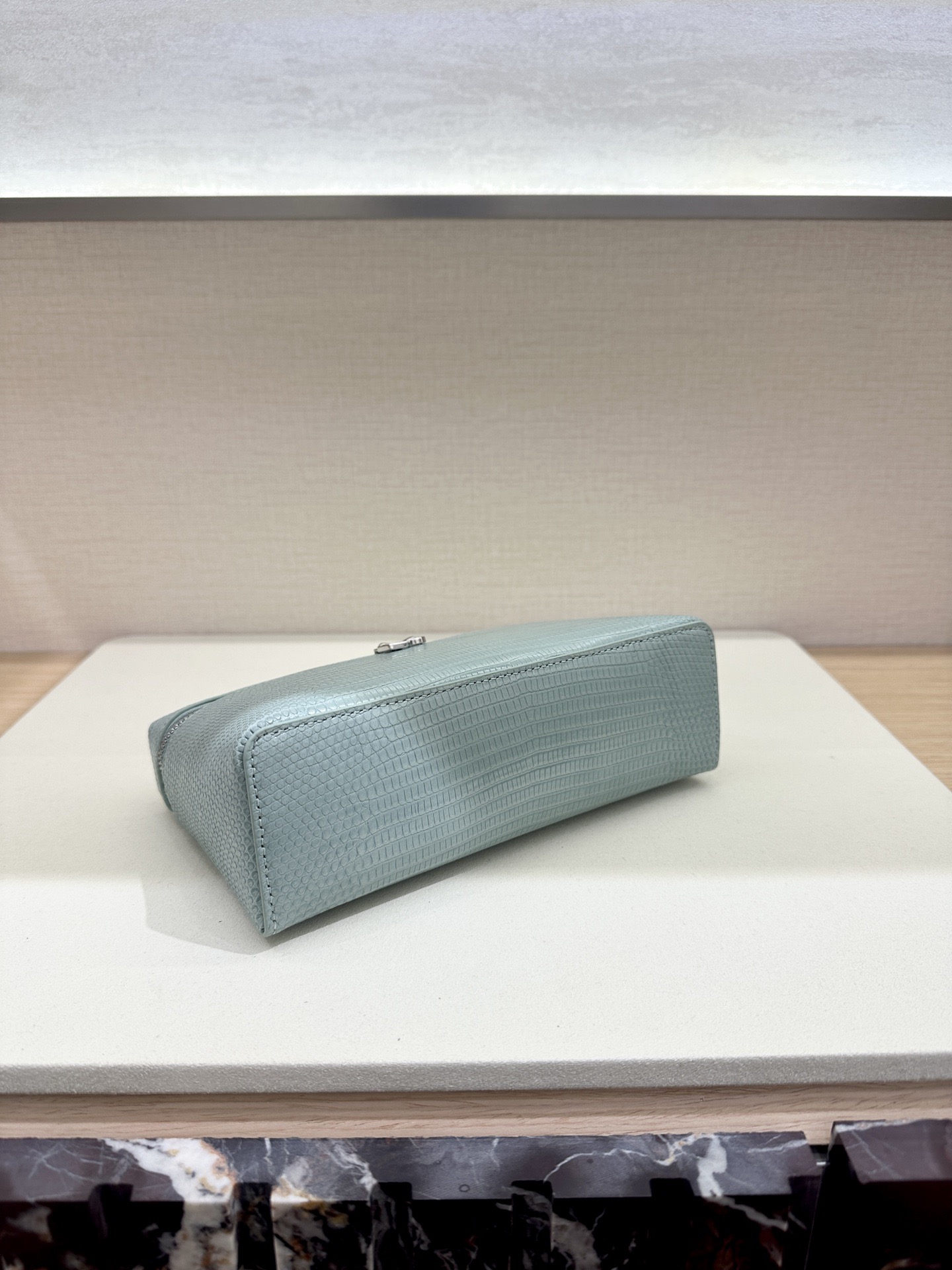 19x11x6.5 - Image 8