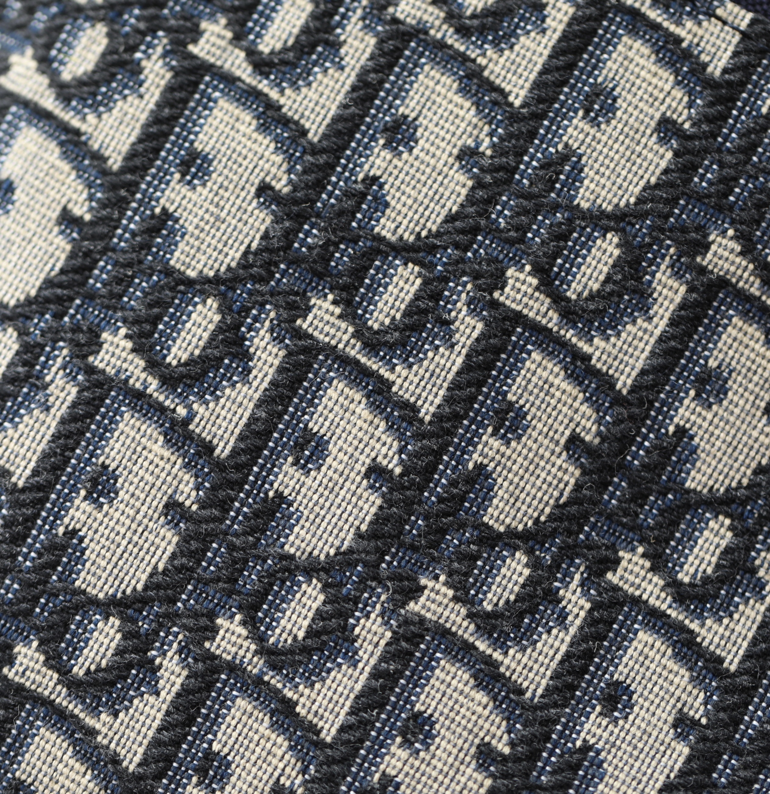 22x13x9.5cm - Image 3