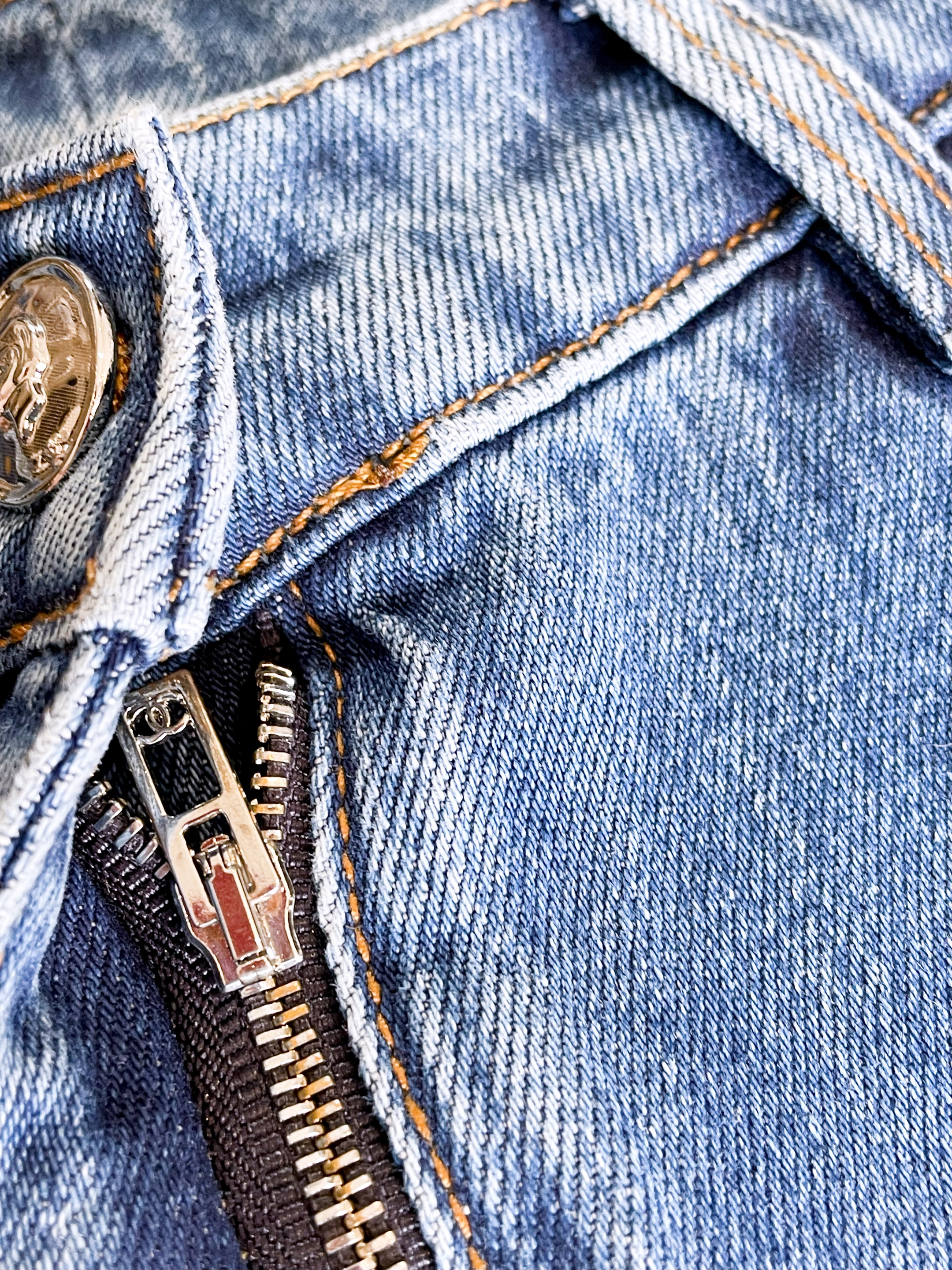 JEANS  - Image 5