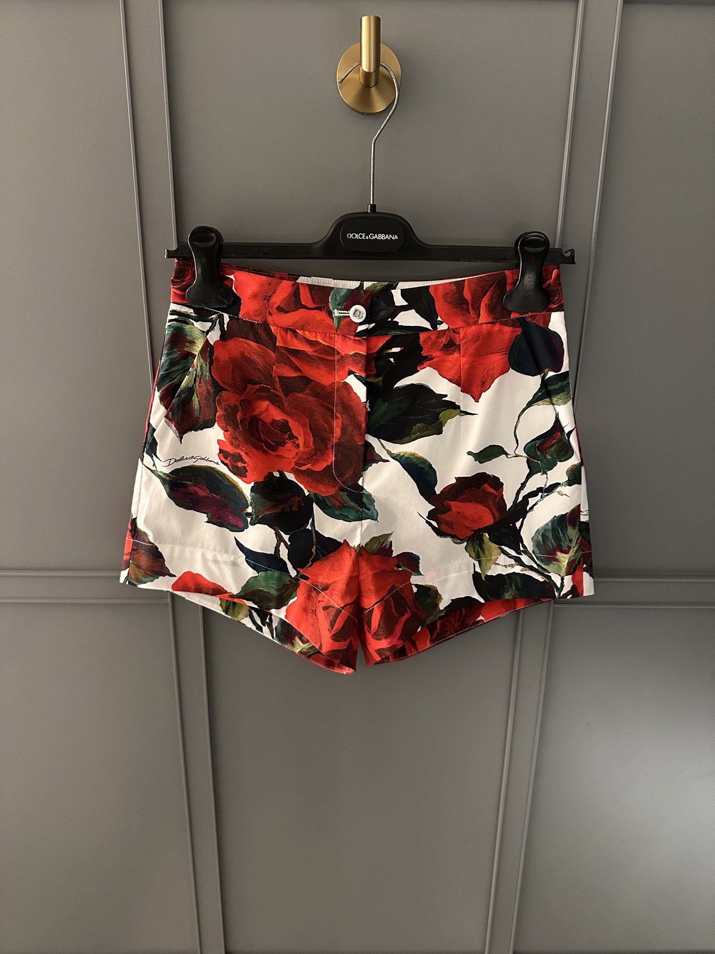 SHORT 