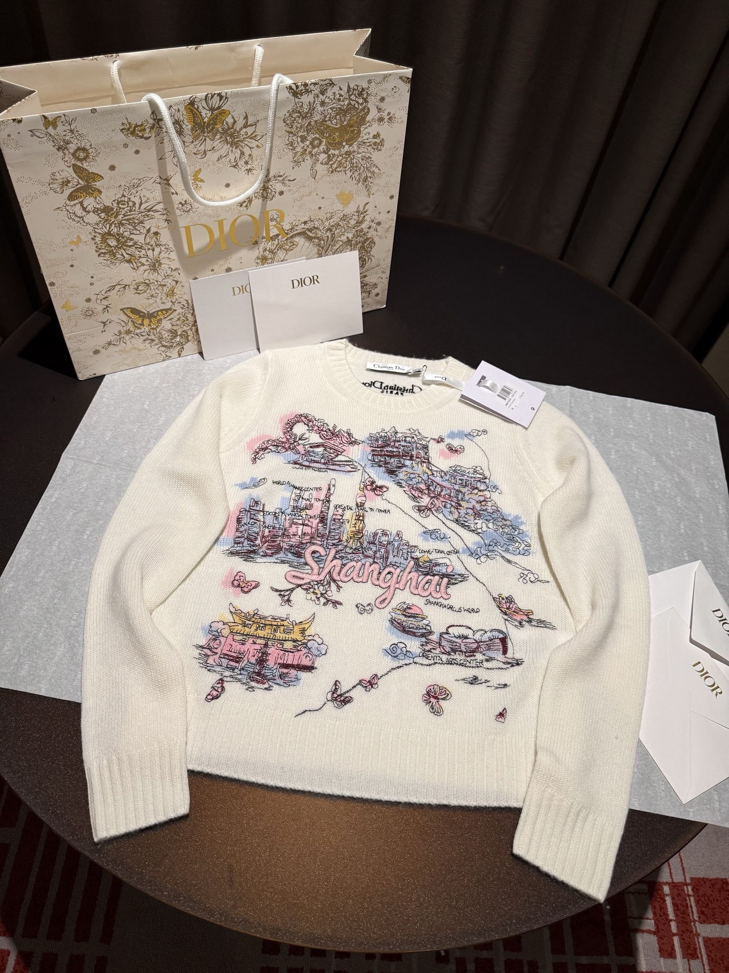 SWEATSHIRT 