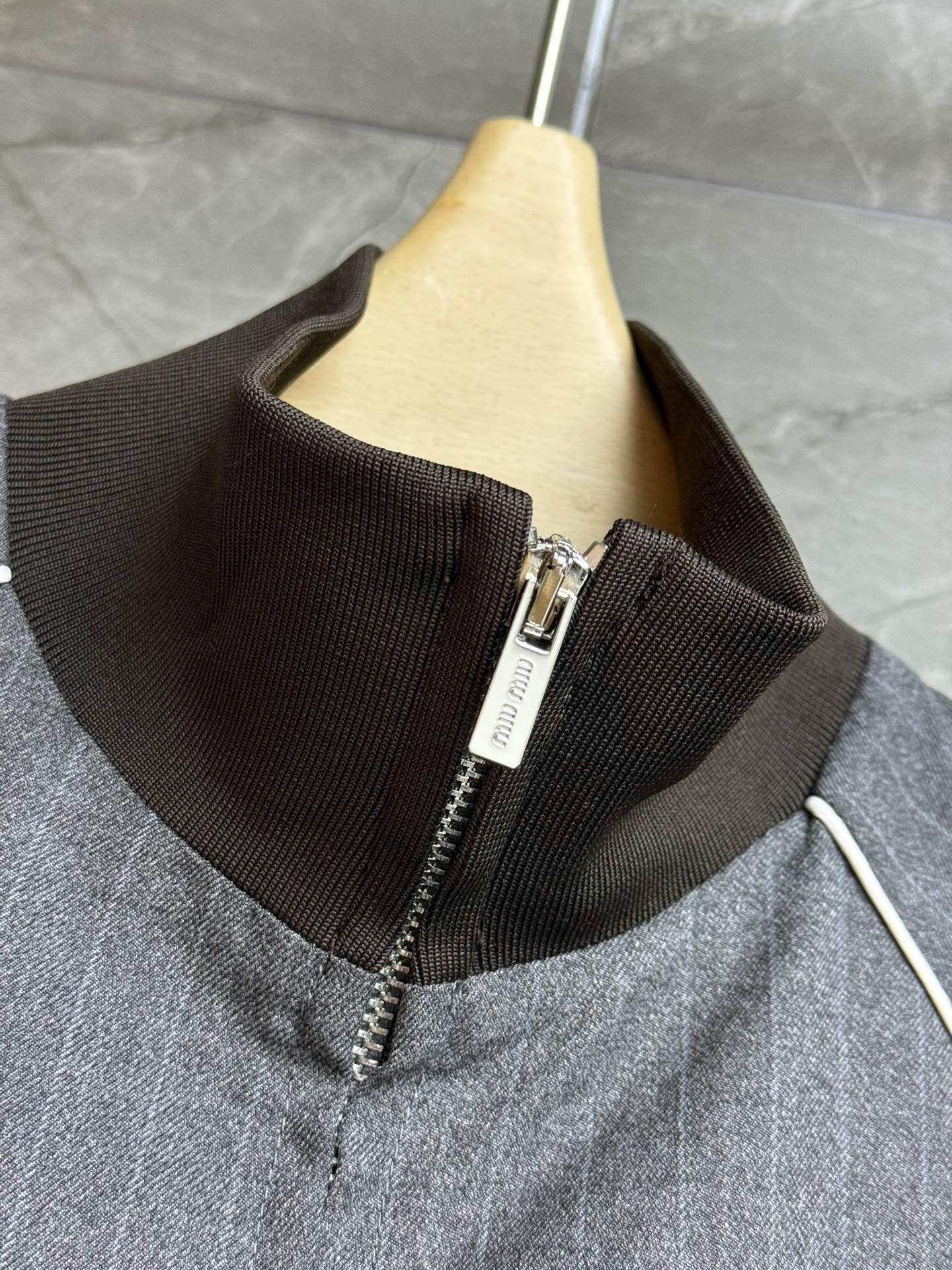 JACKET  - Image 4