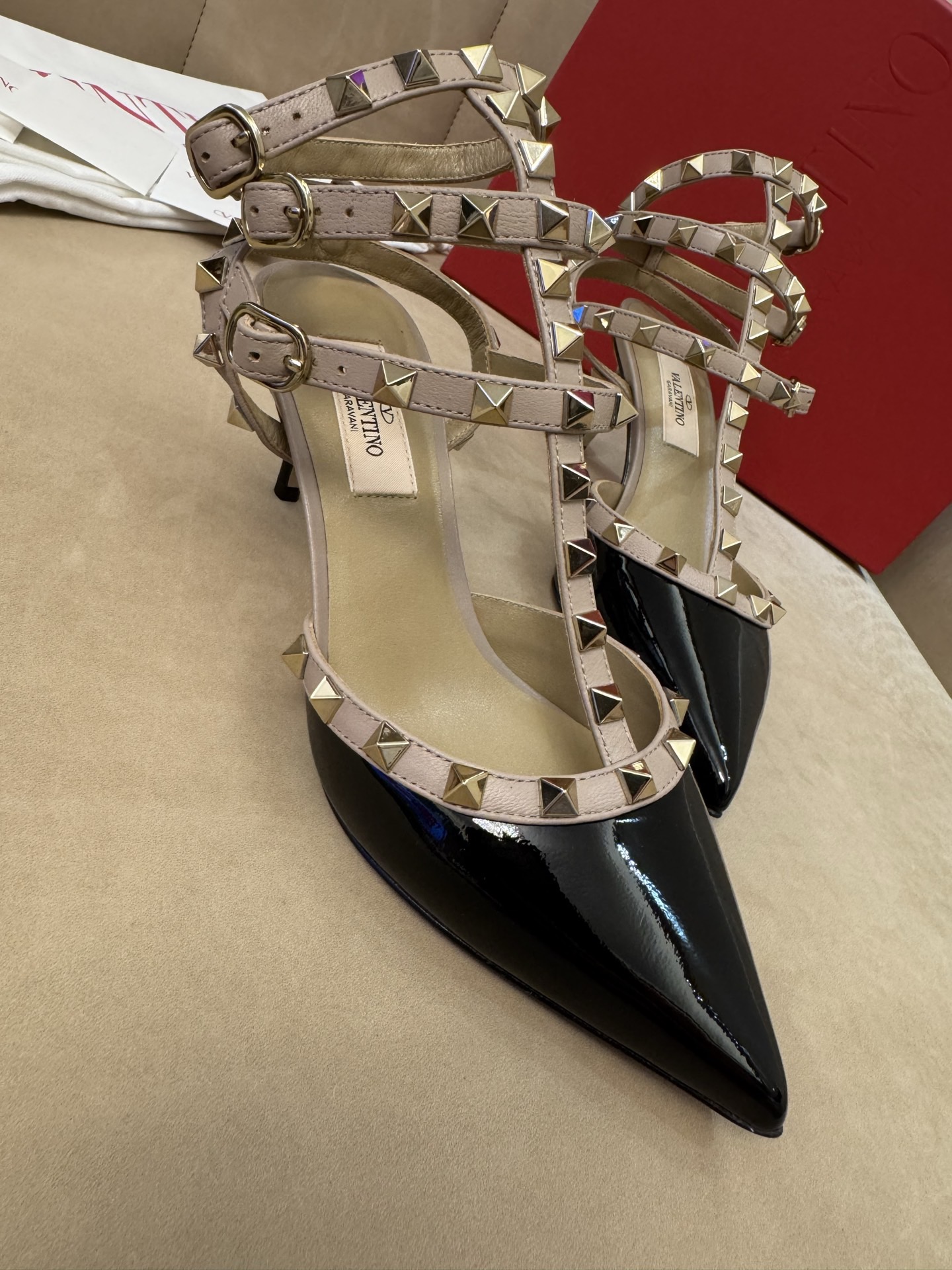 فالينتينو - VALENTINO - Image 2