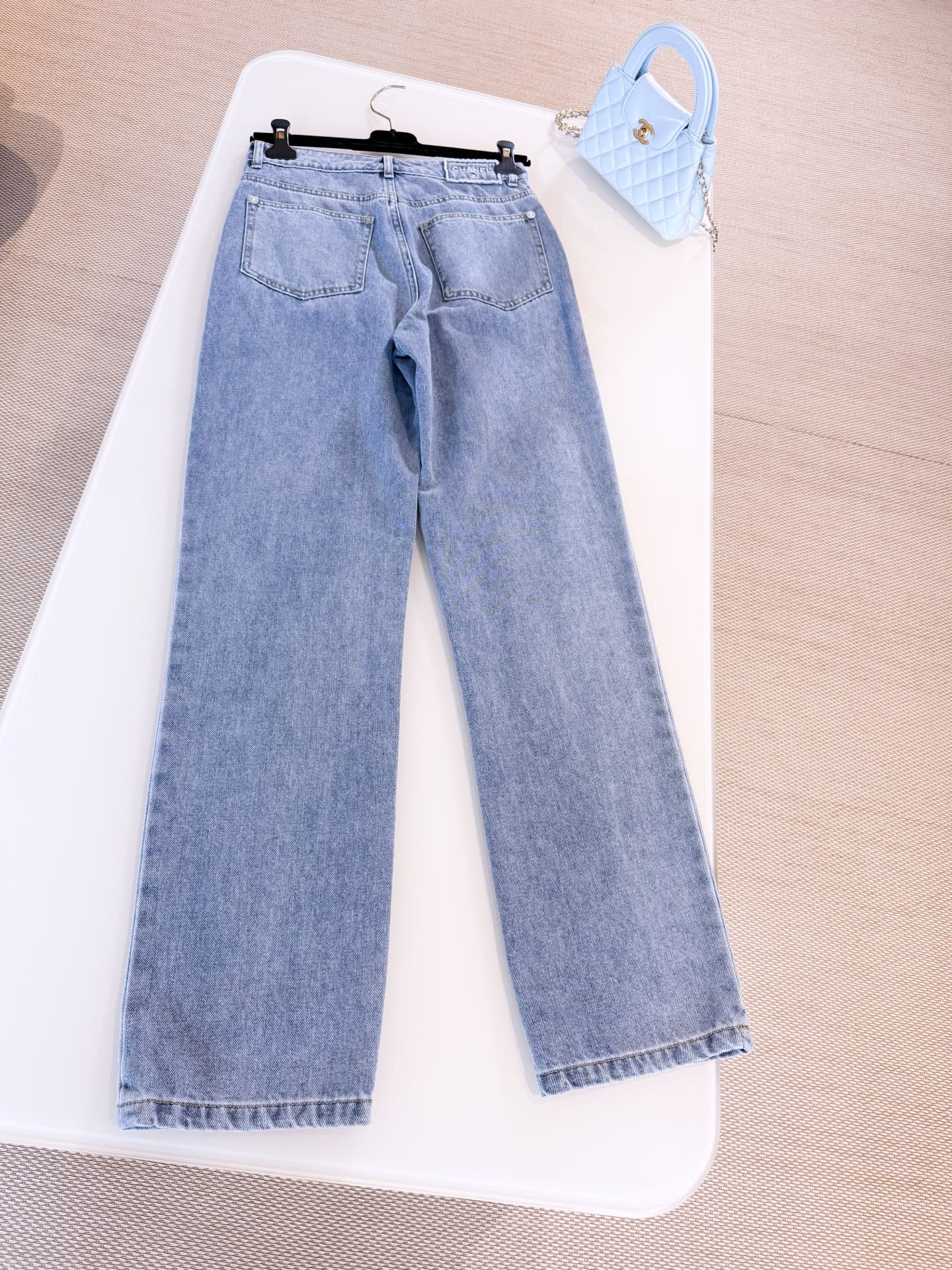 JEANS  - Image 7