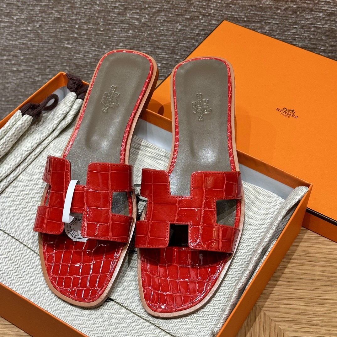 Oran Sandal