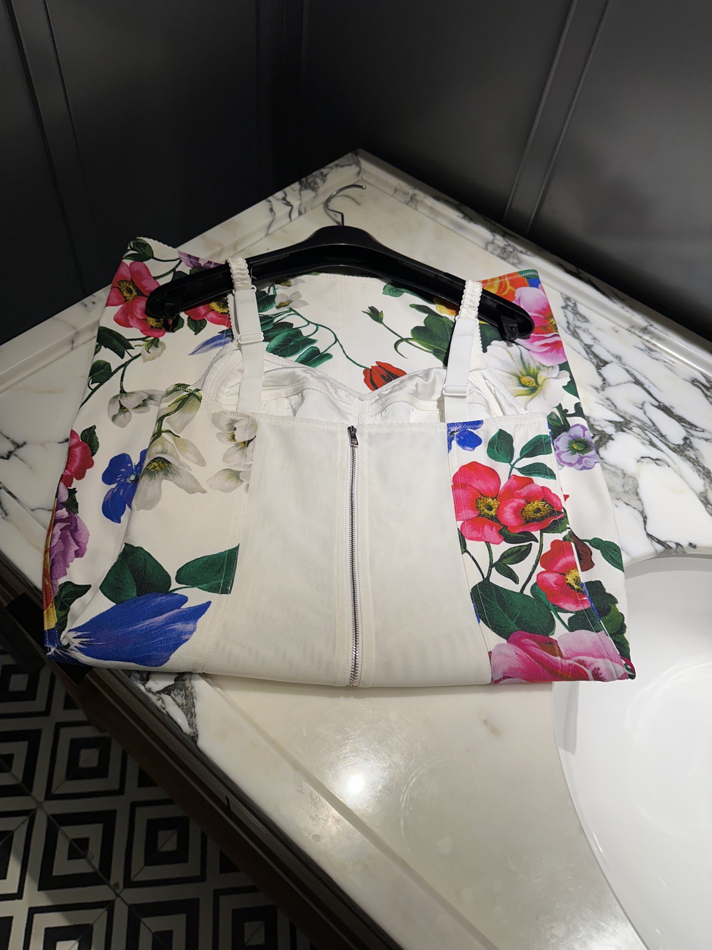 DRESS - Image 8