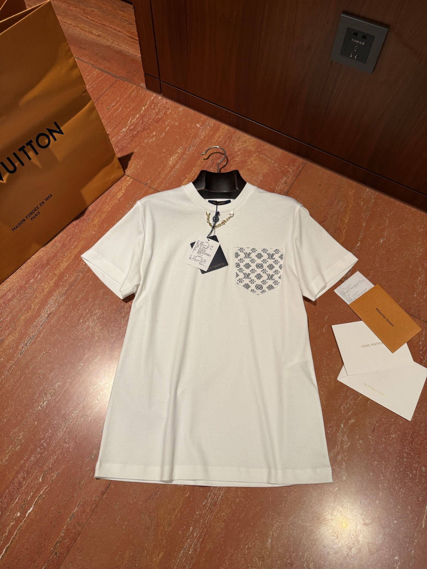 TSHIRT 