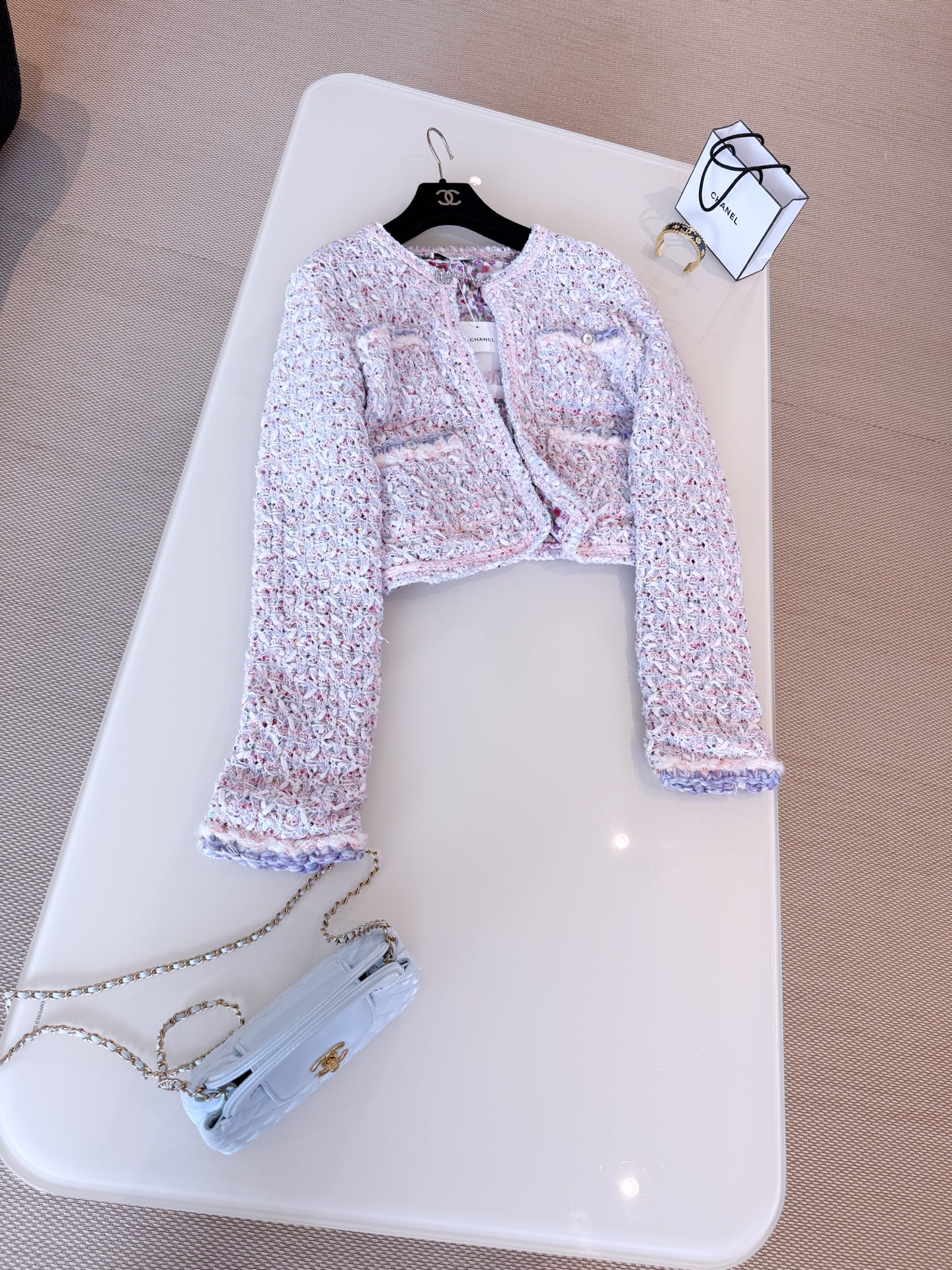 JACKET 