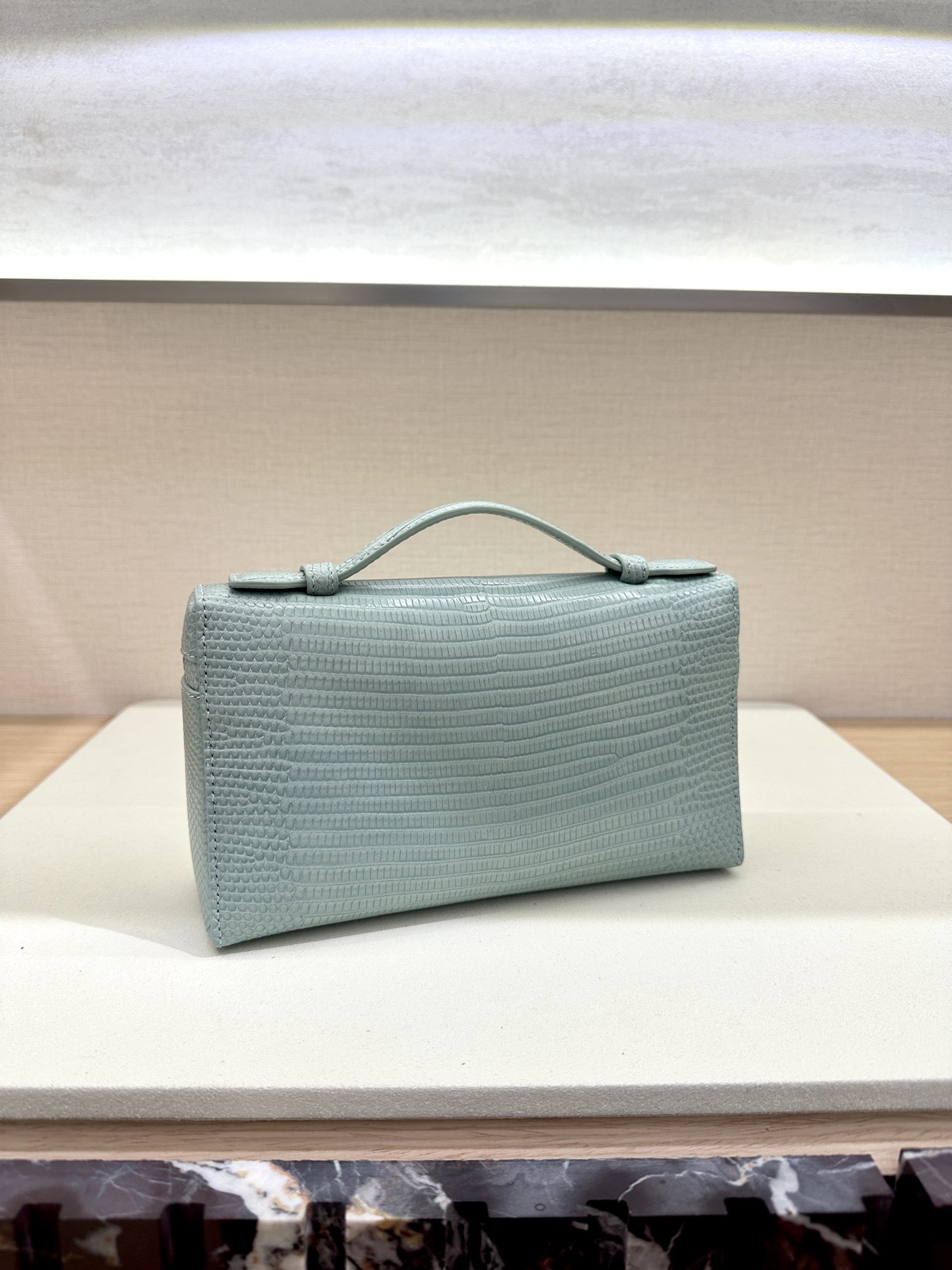 19x11x6.5 - Image 6