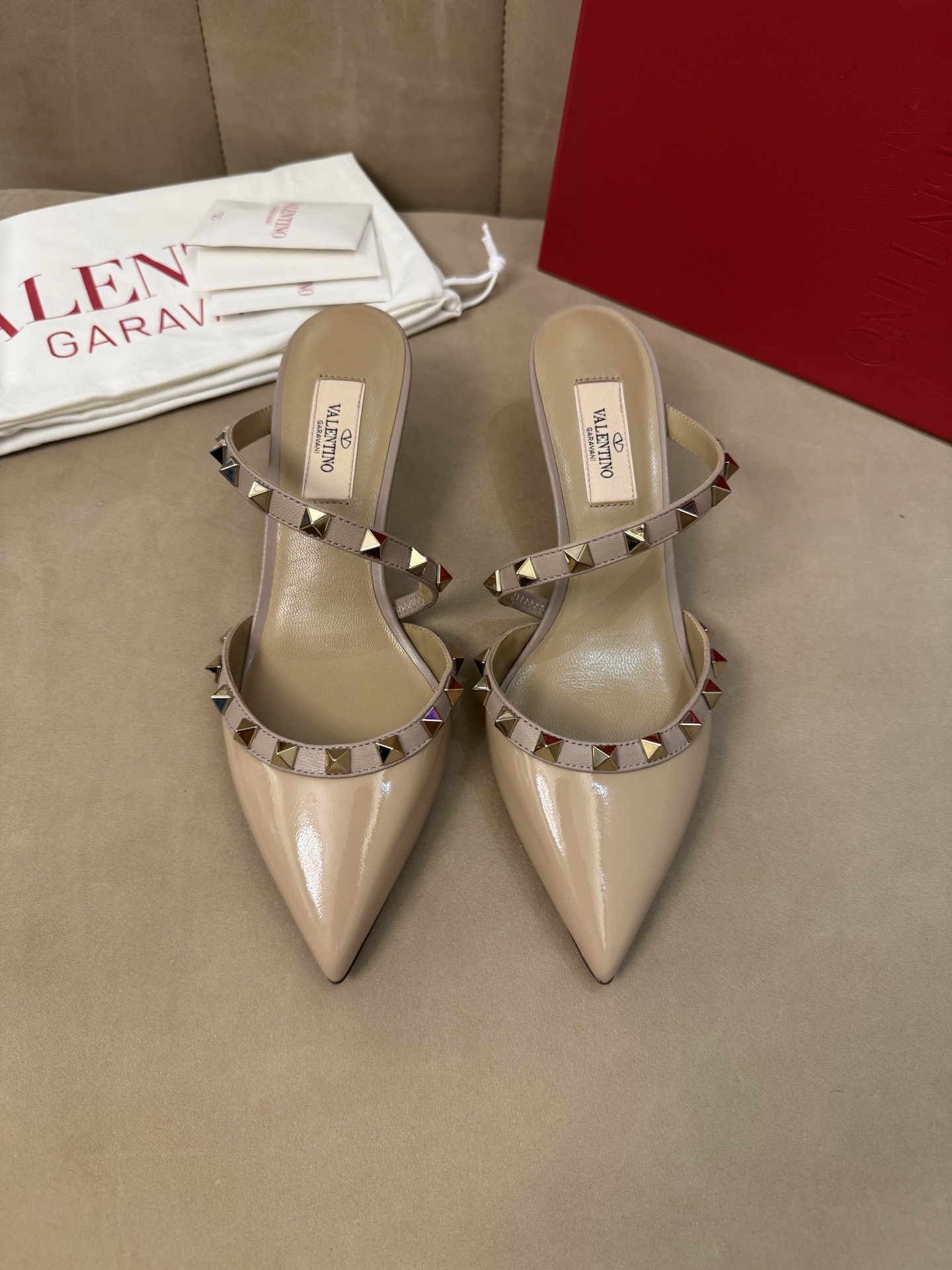 Rockstud 5