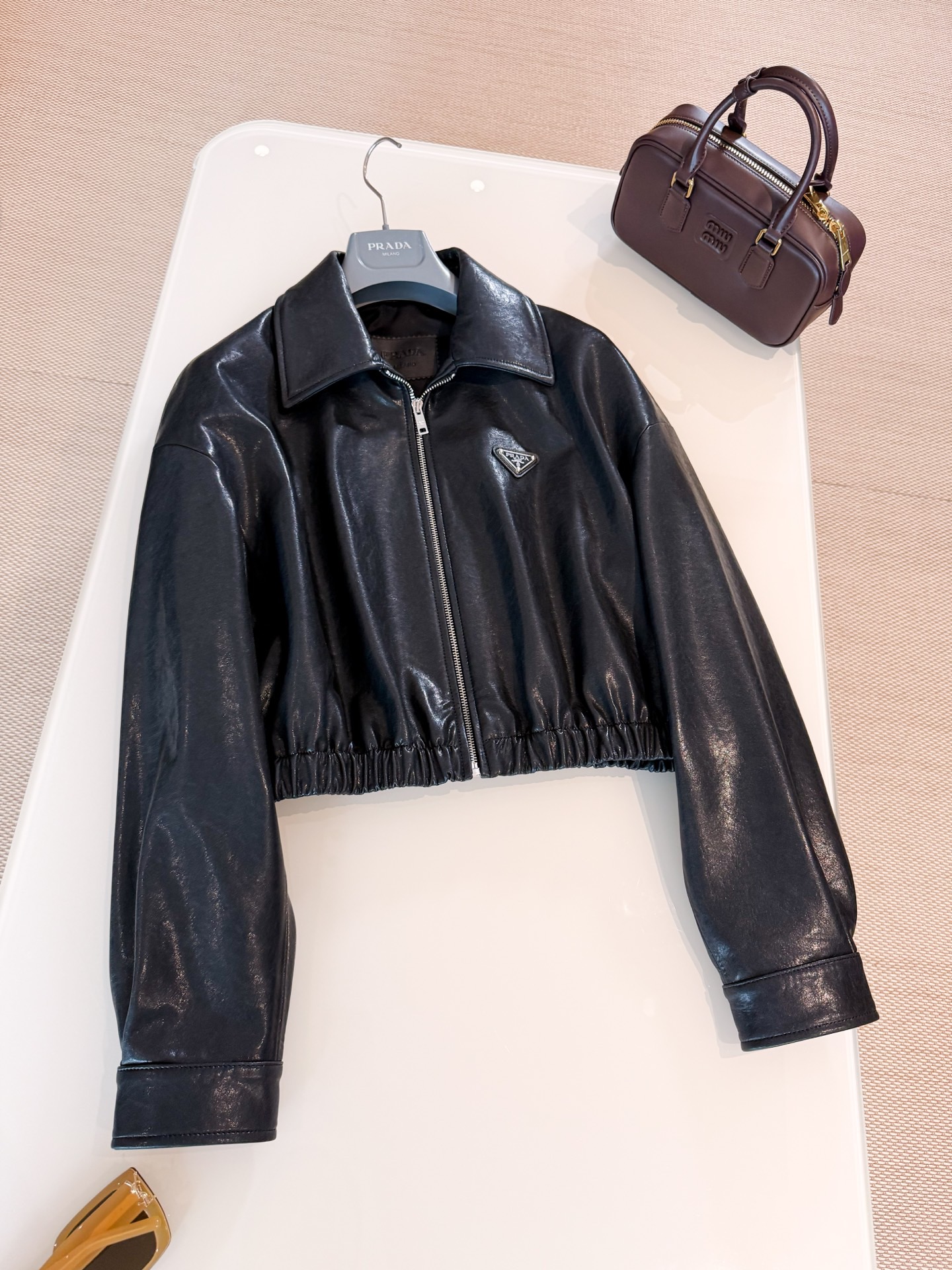 JACKET 