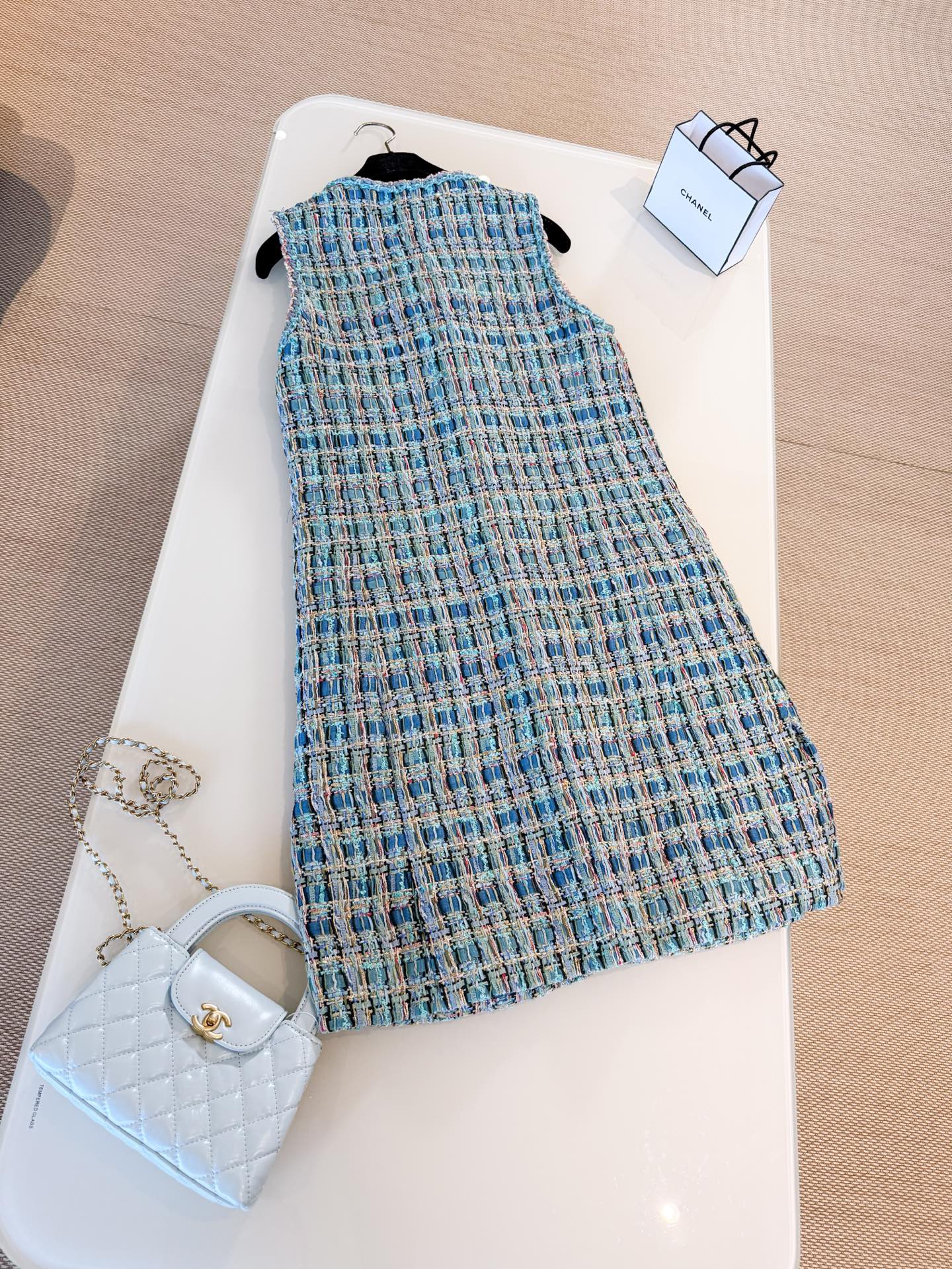DRESS - Image 8