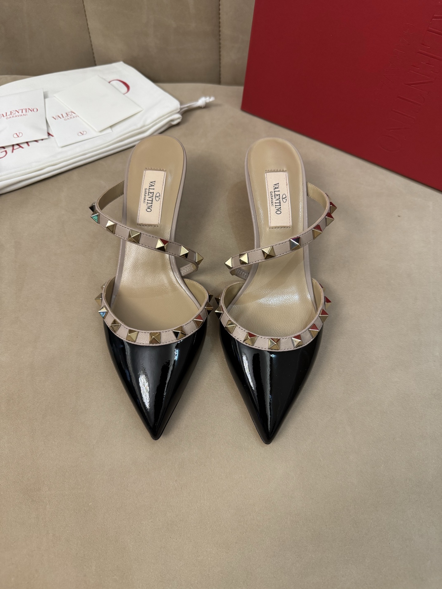 Rockstud 5